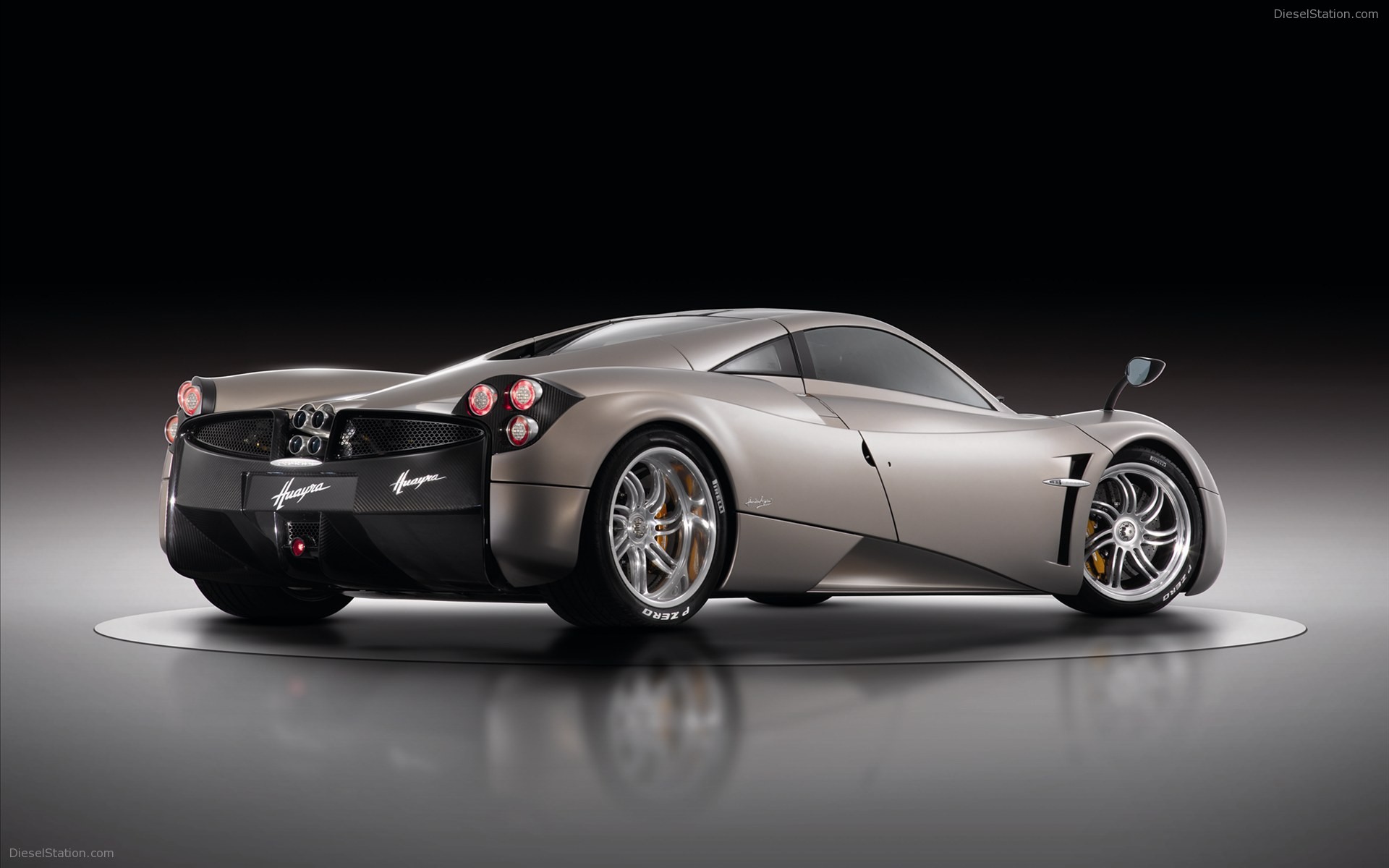 Pagani Huayra 2011