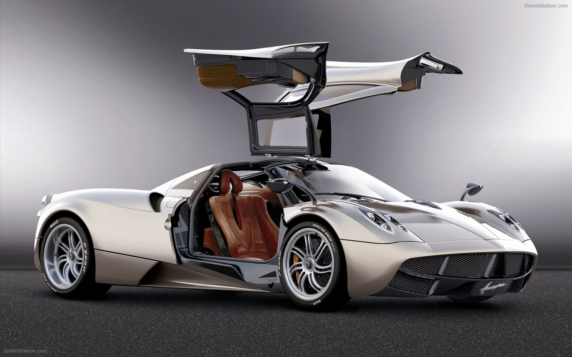 Pagani Huayra 2011