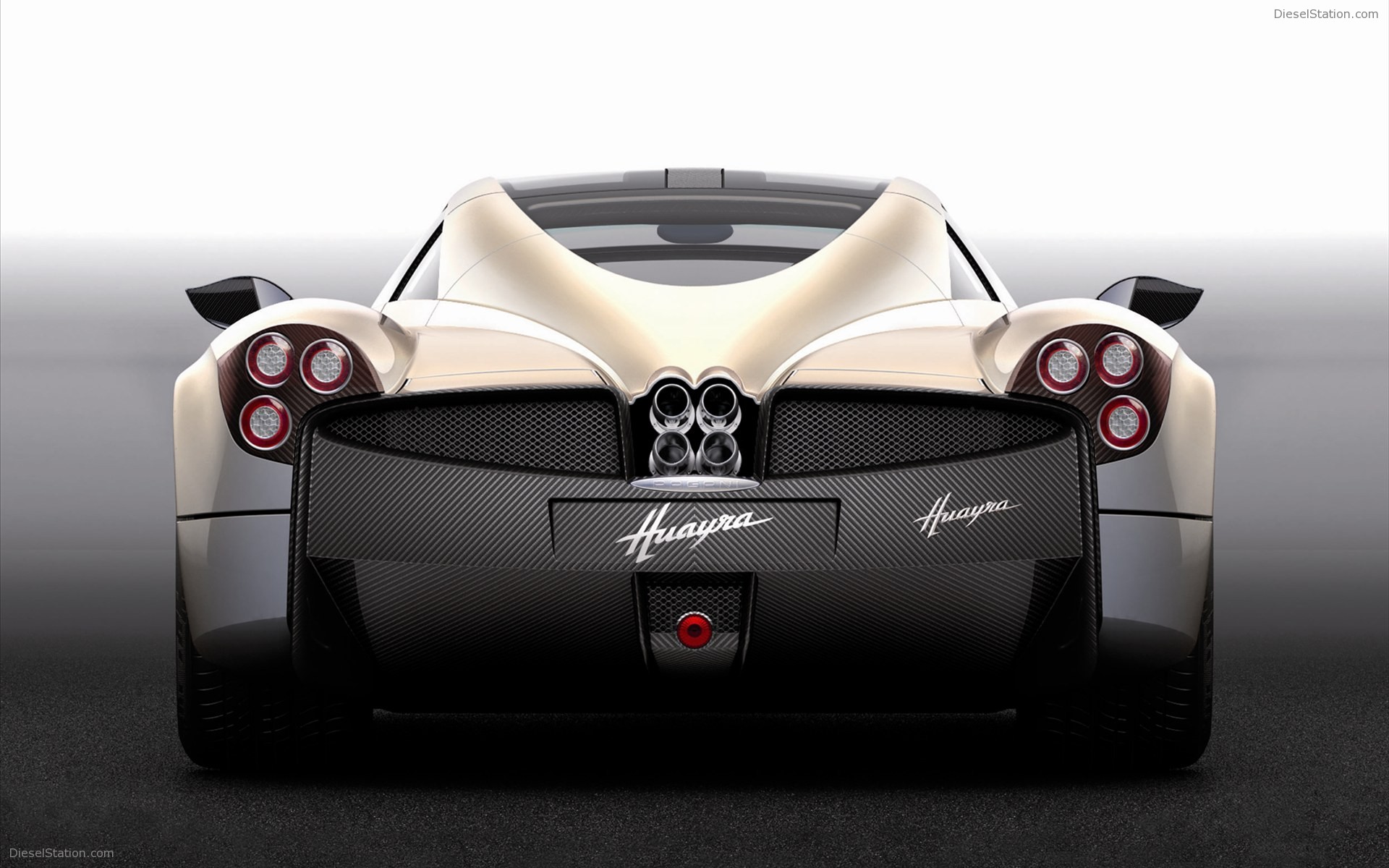 Pagani Huayra 2011