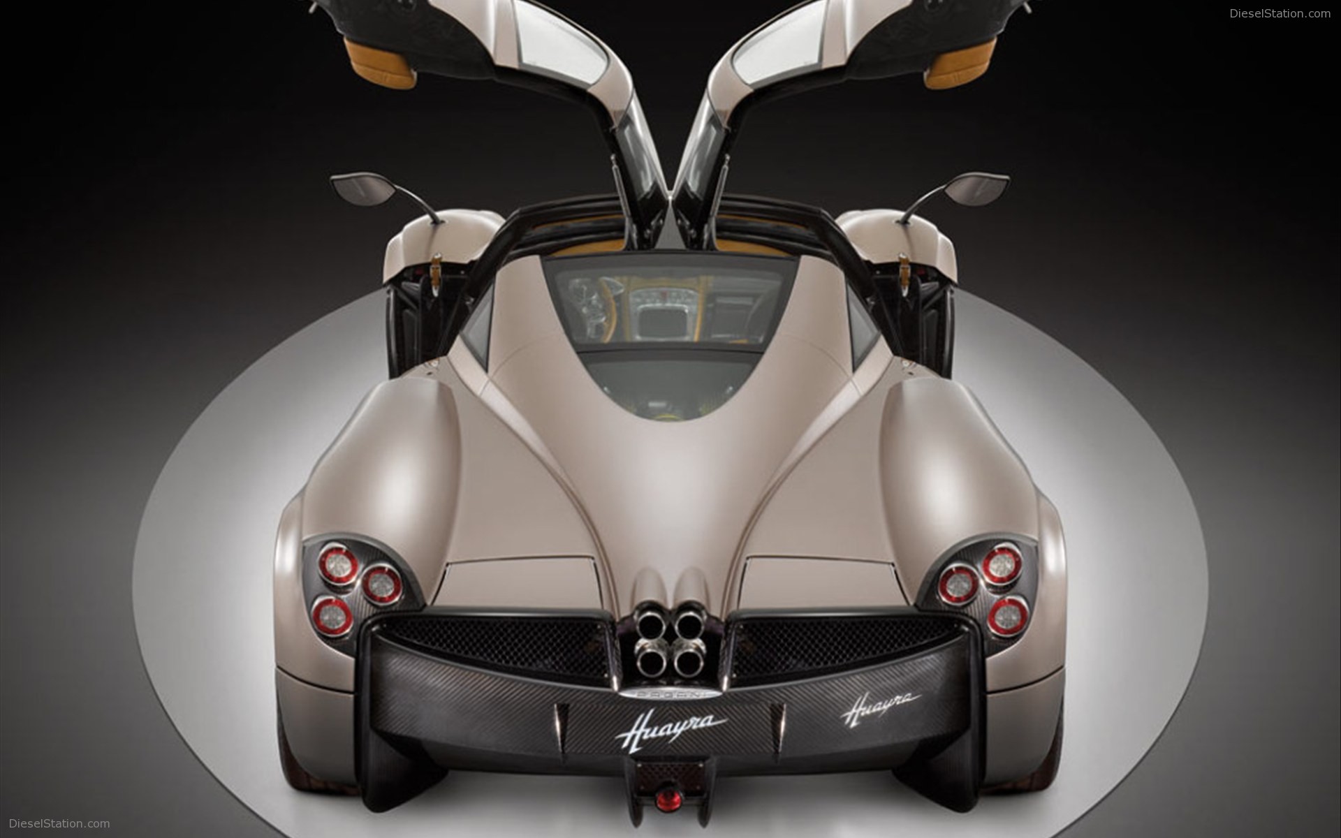 Pagani Huayra 2011