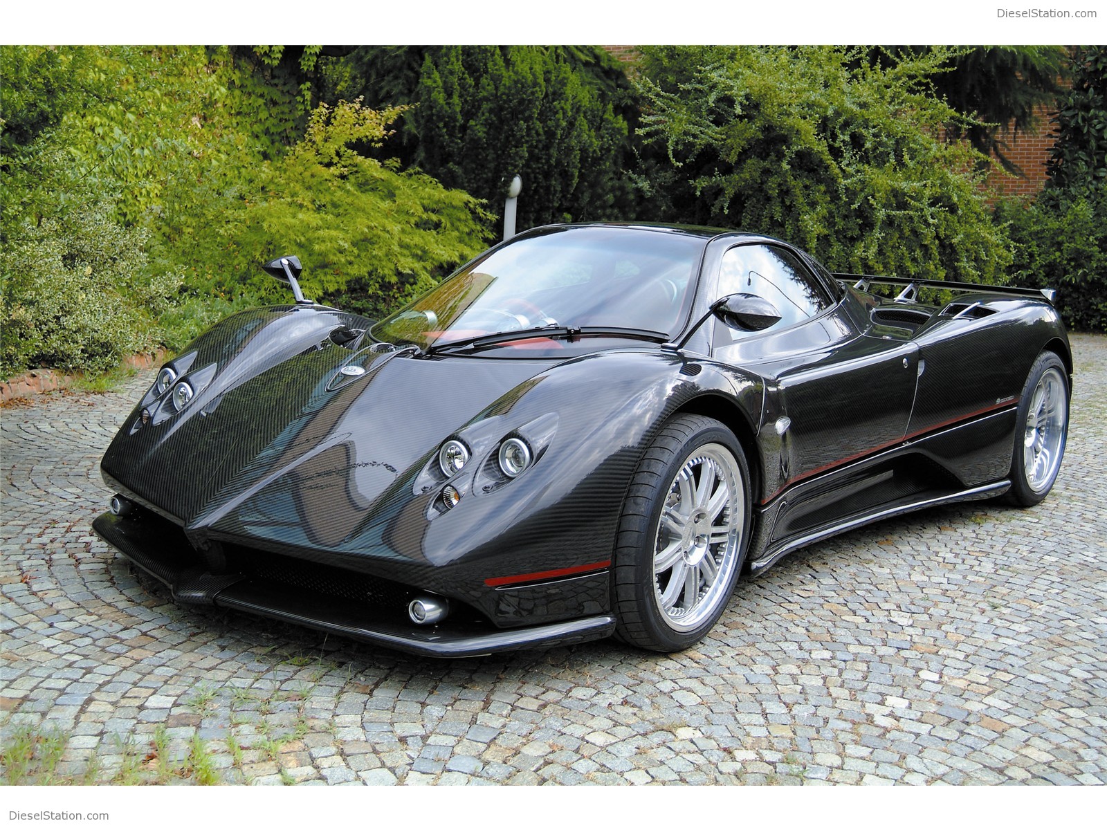 Pagani Zonda F