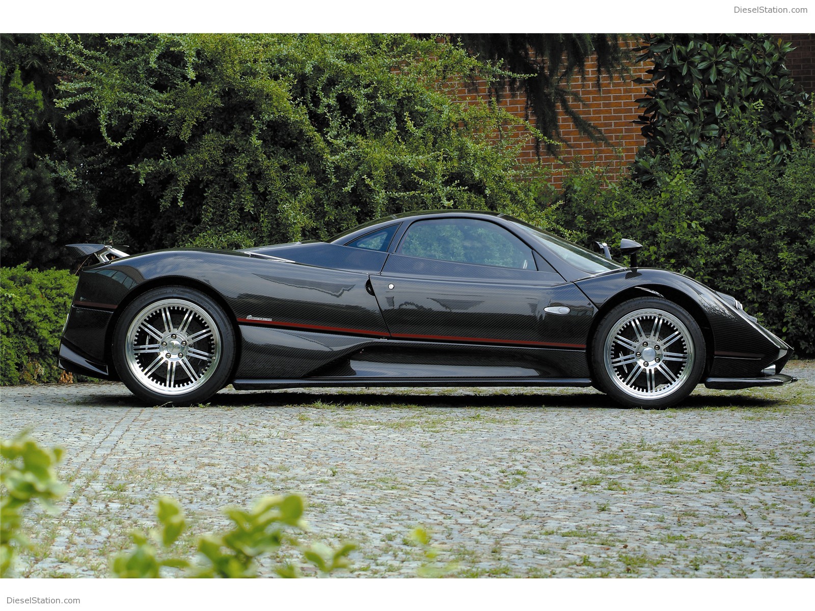 Pagani Zonda F