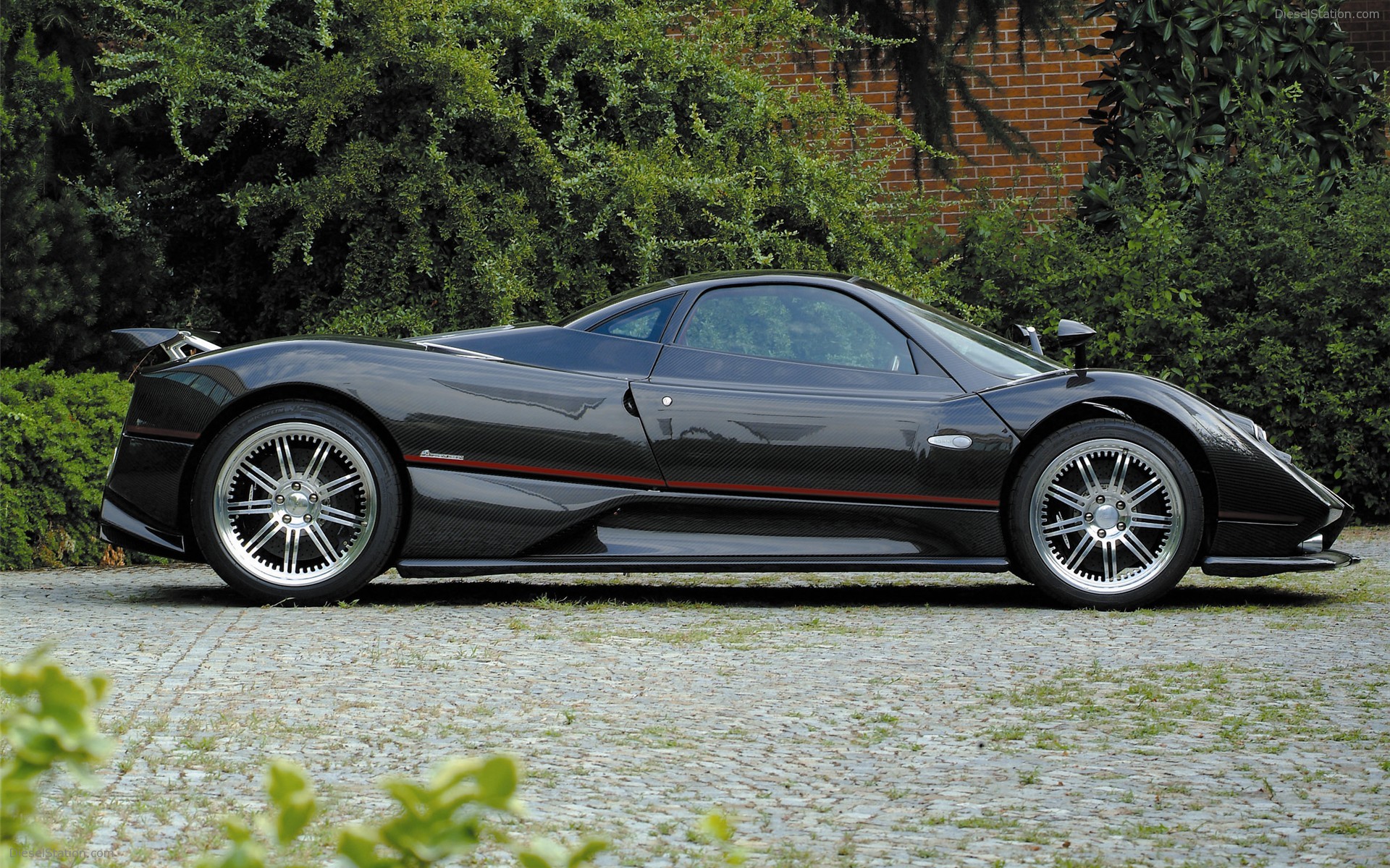Pagani Zonda F