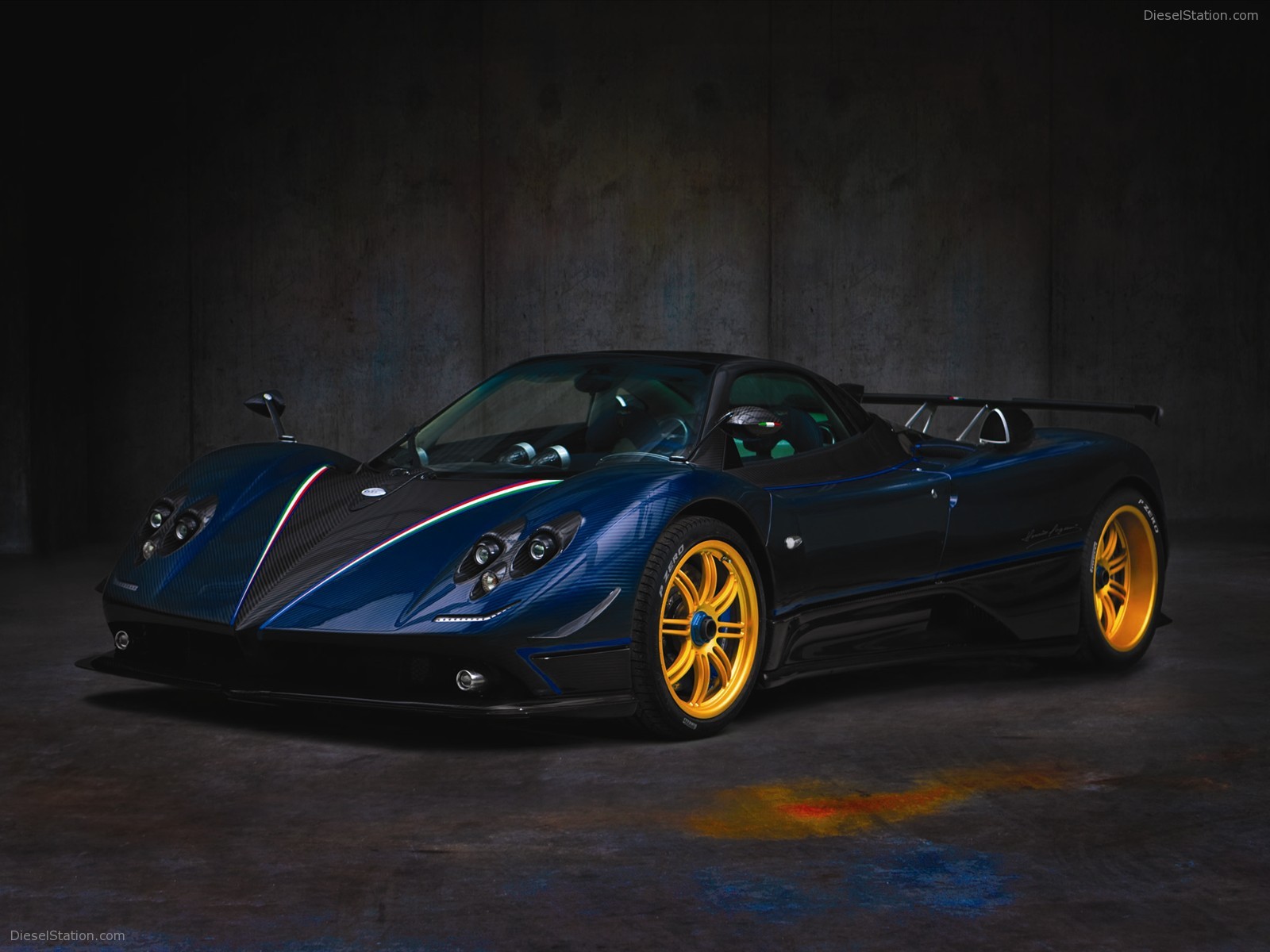 Pagani Zonda Tricolor 2011