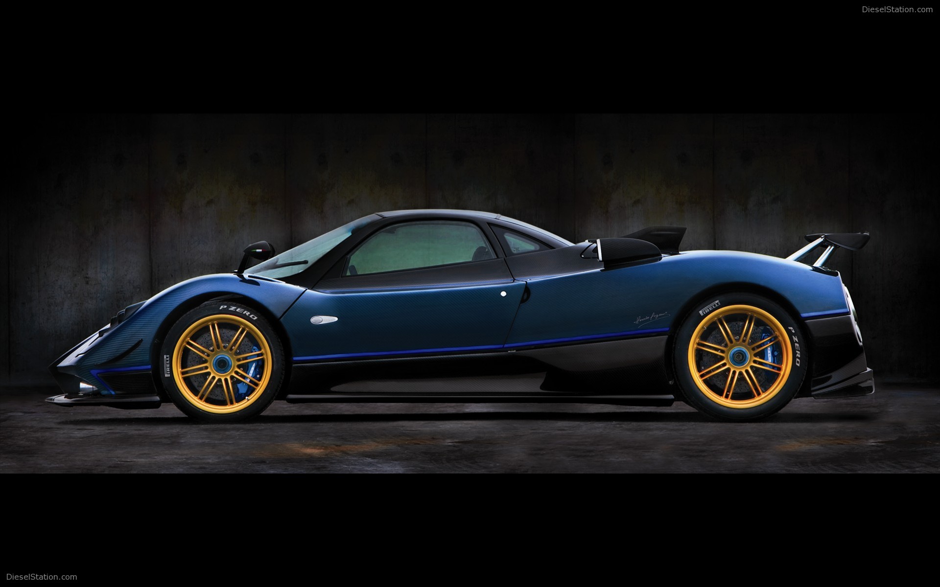 Pagani Zonda Tricolor 2011