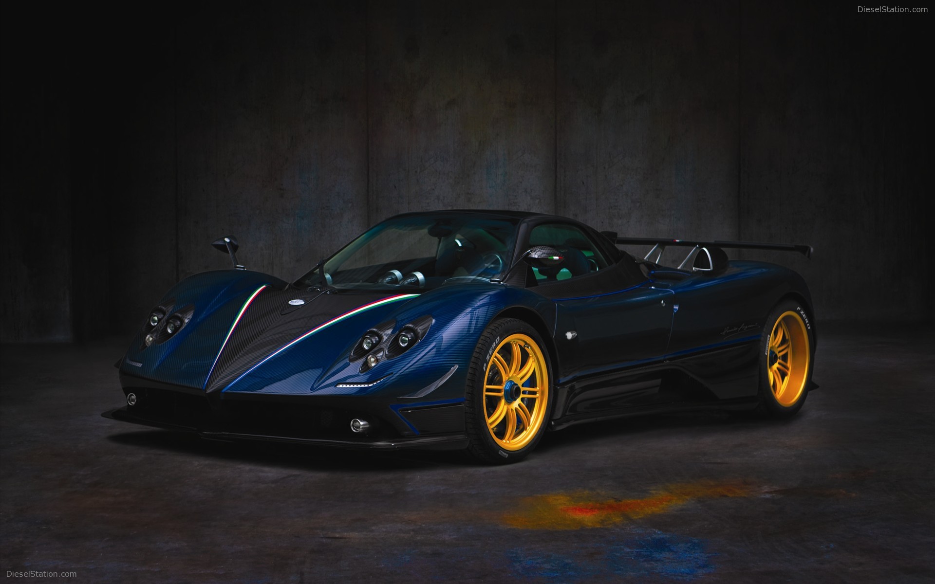 Pagani Zonda Tricolor 2011
