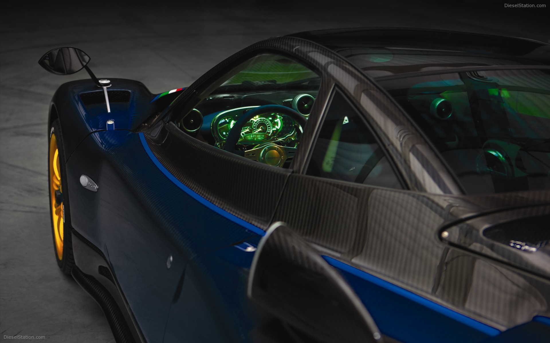 Pagani Zonda Tricolor 2011