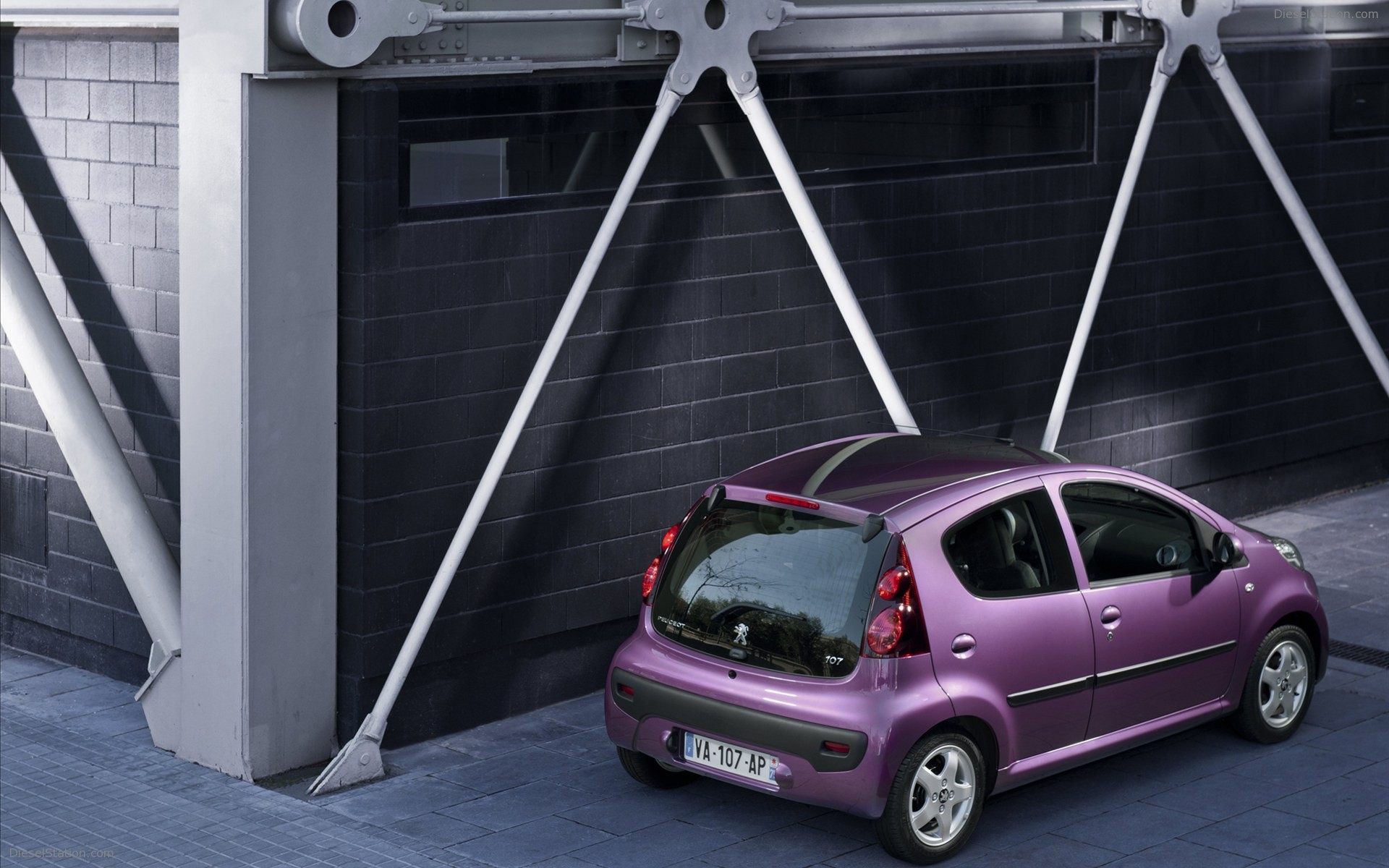 Peugeot 107 2013