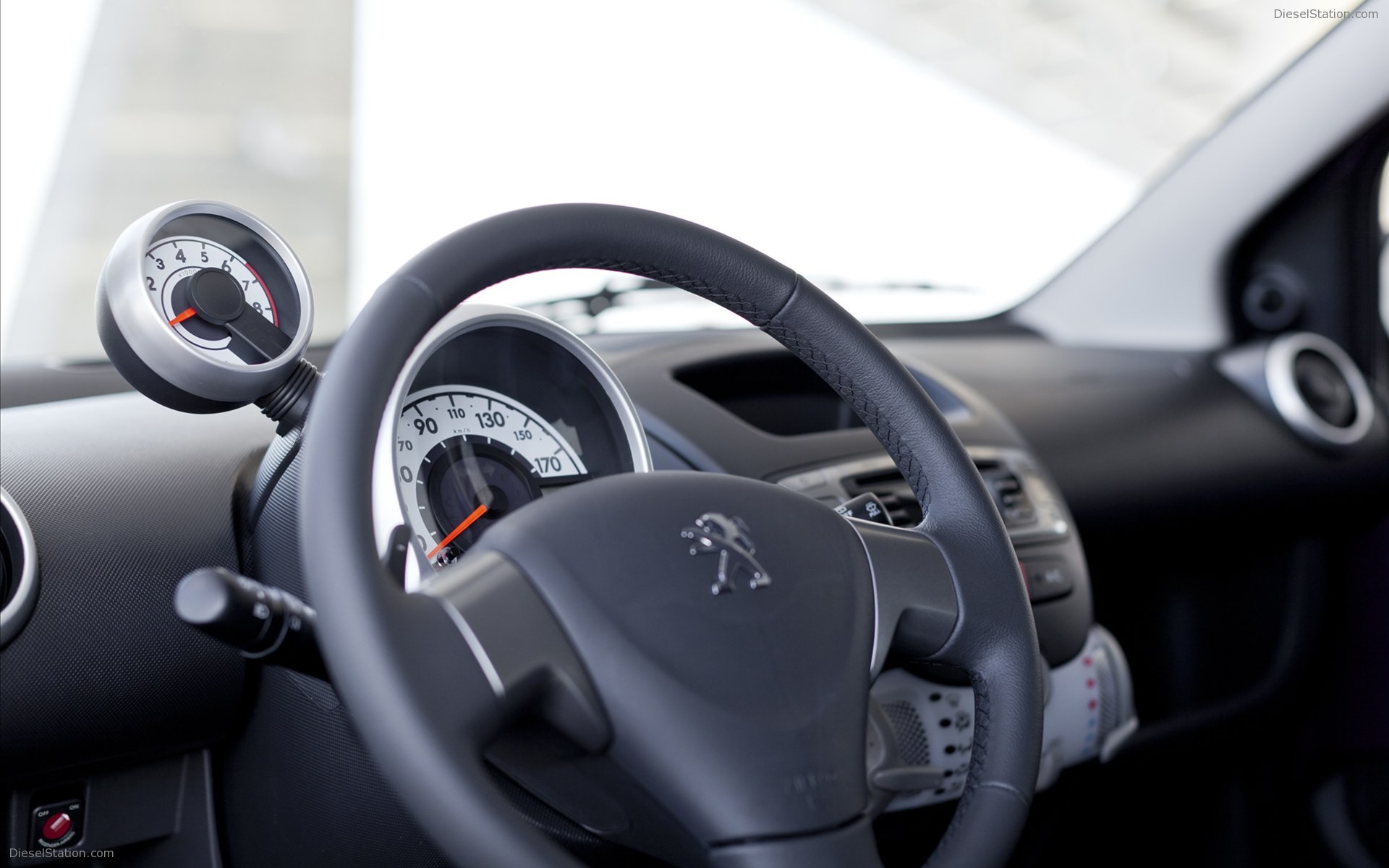 Peugeot 107 2013