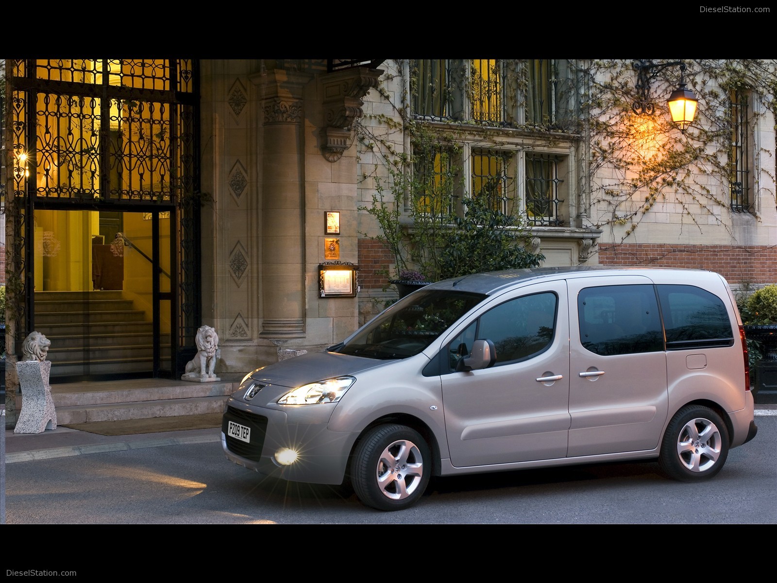 2009 PEUGEOT PARTNER TEPEE