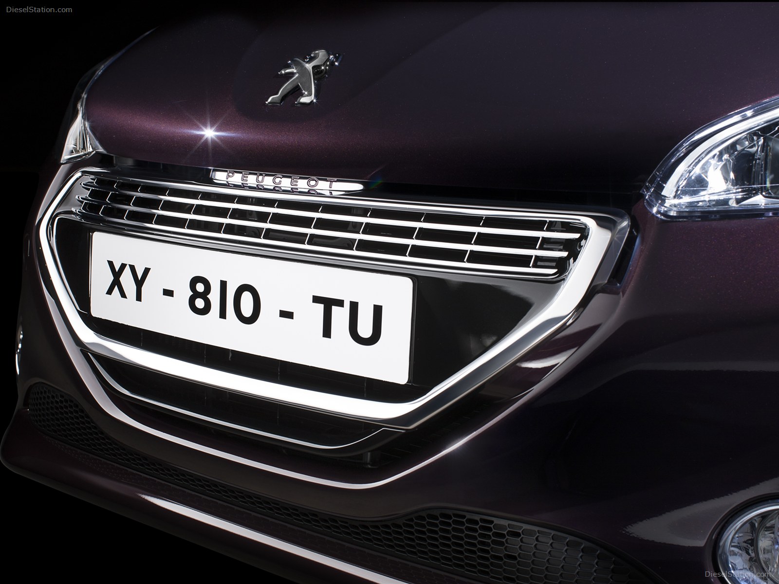 Peugeot 208 XY 2013