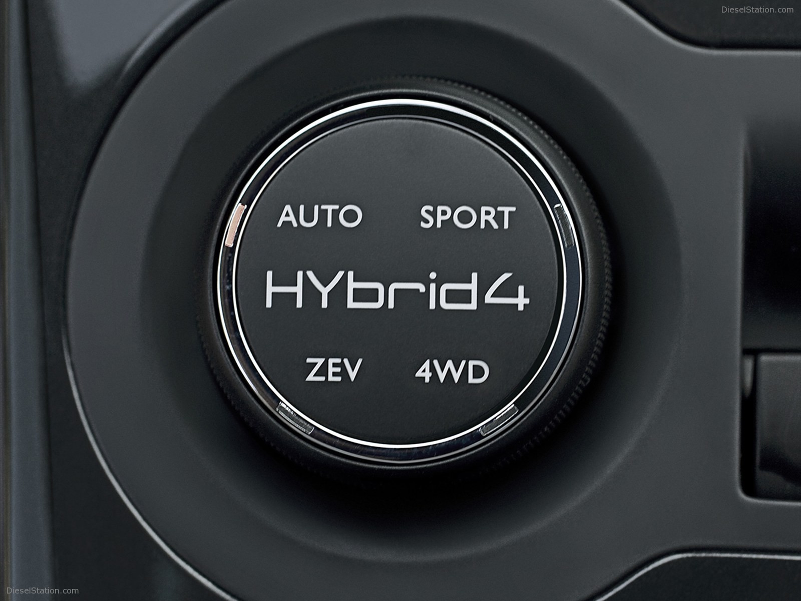 Peugeot 3008 Hybrid4 2012