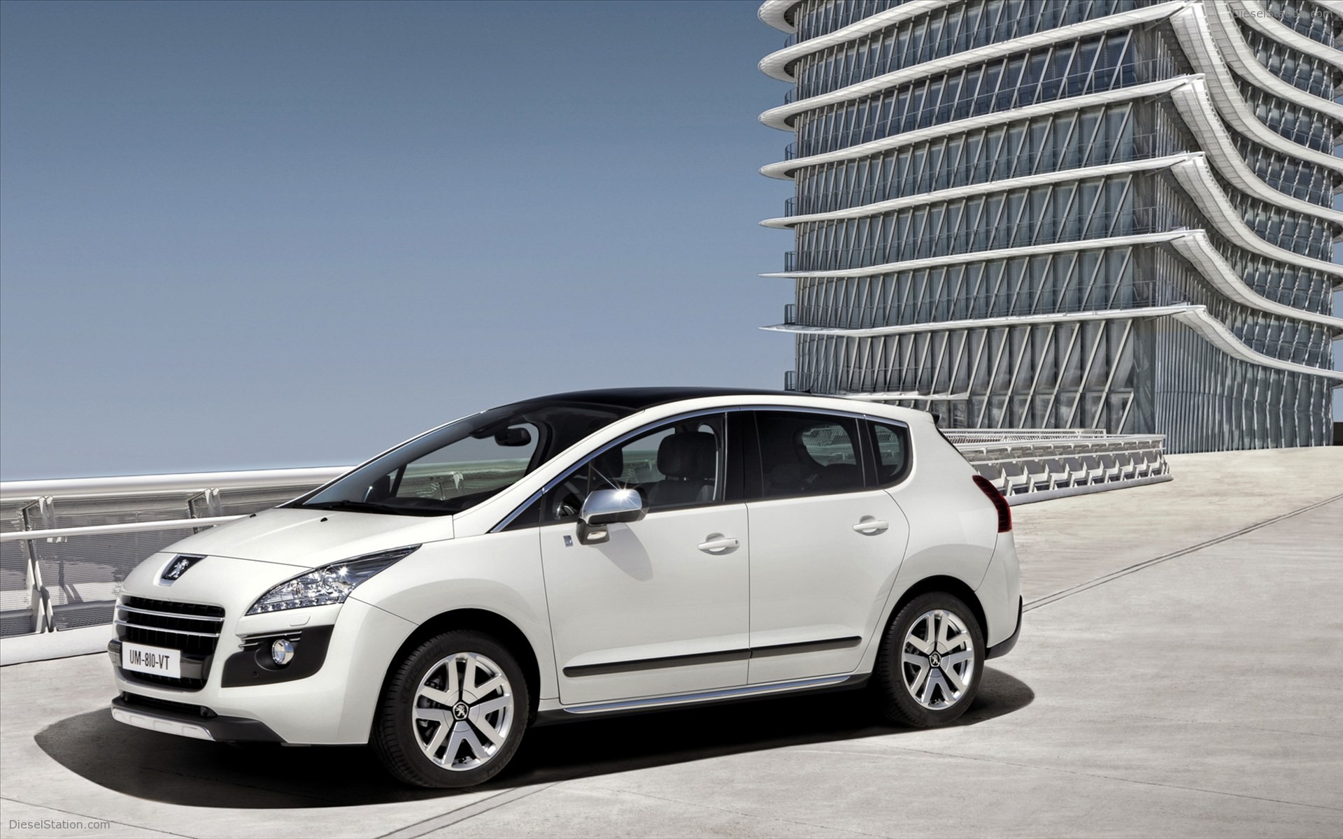 Peugeot 3008 Hybrid4 2012