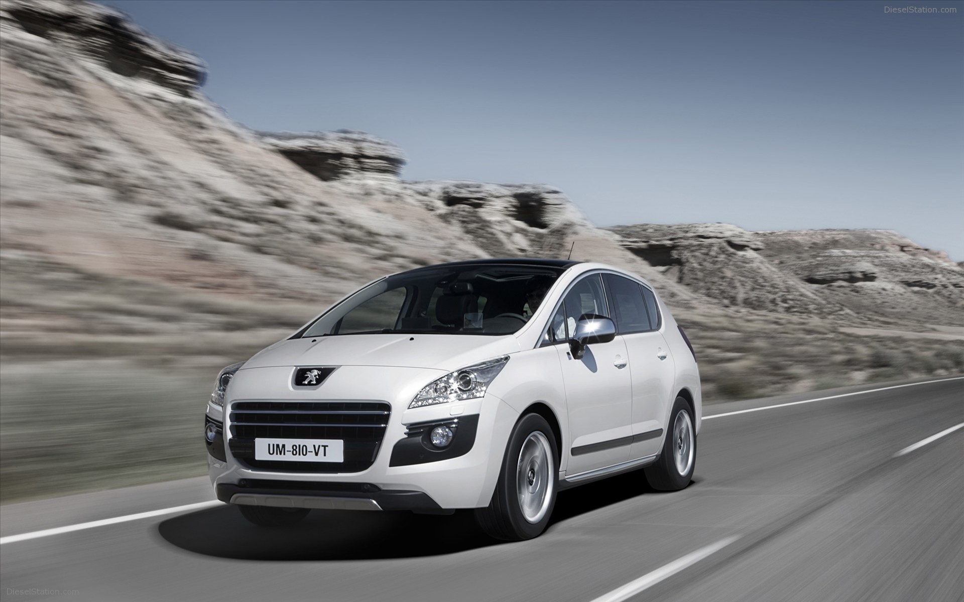 Peugeot 3008 Hybrid4 2012