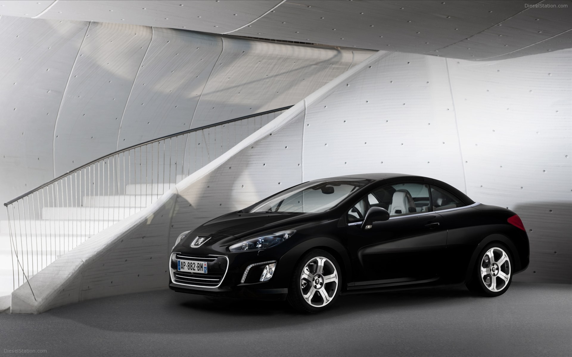 PEUGEOT 308 CC 2011