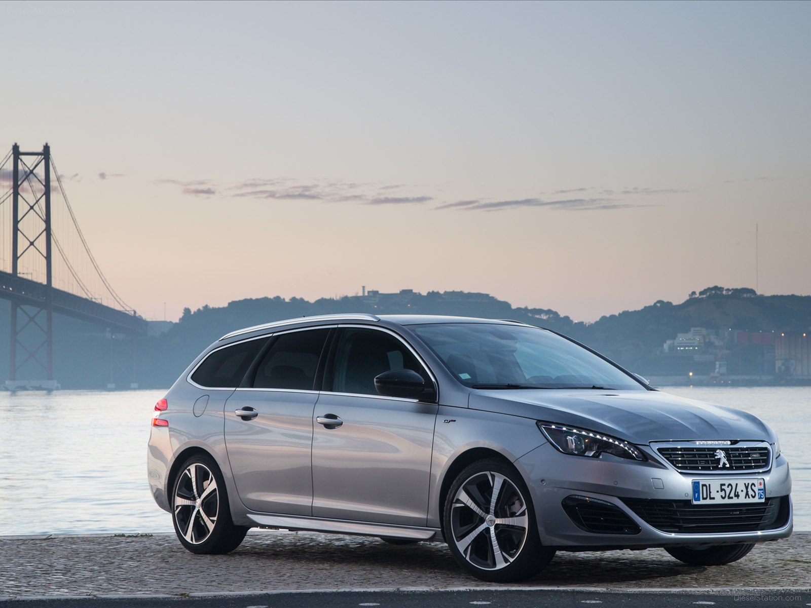 Peugeot 308 GT 2015
