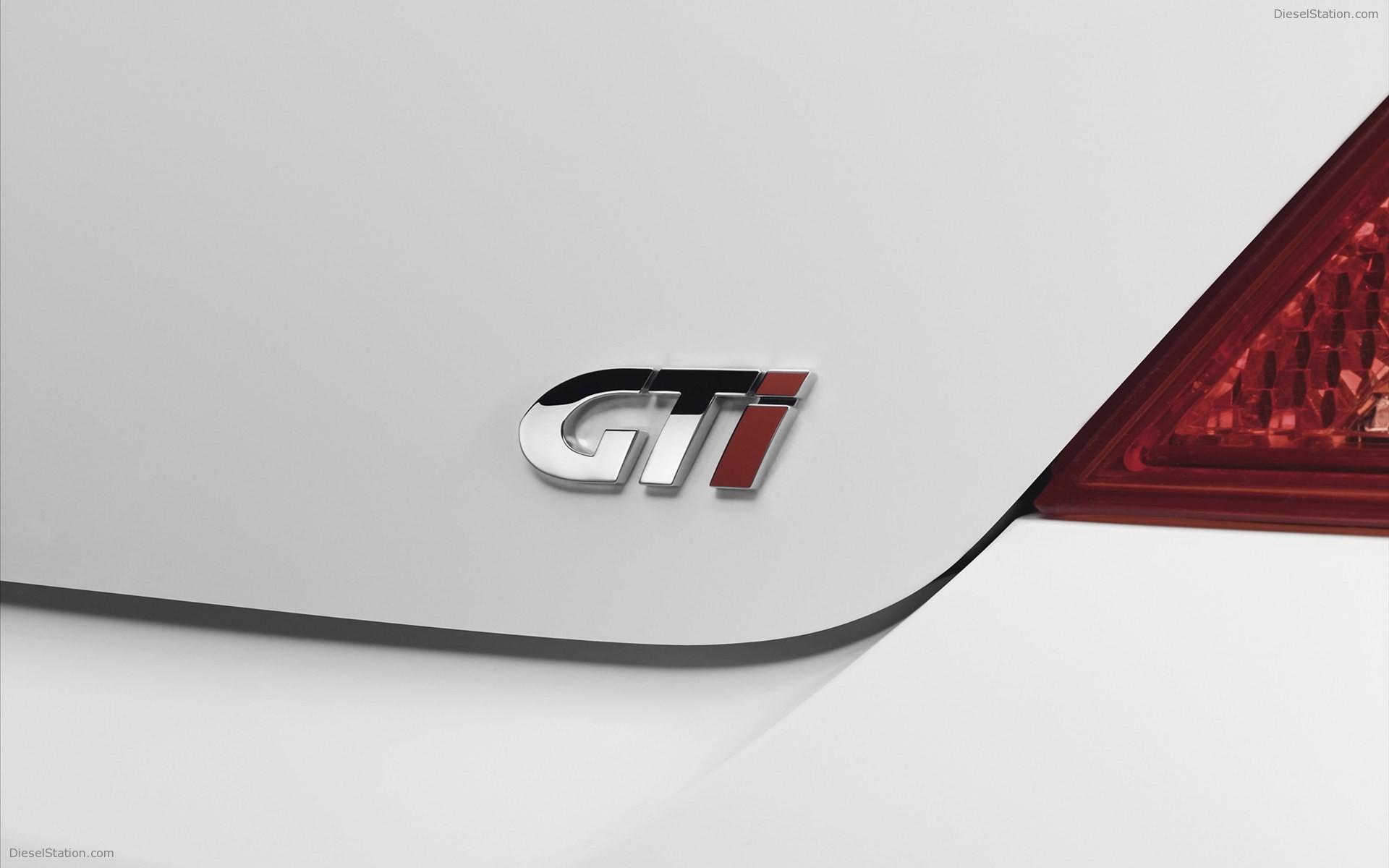 Peugeot 308 GTi 2011