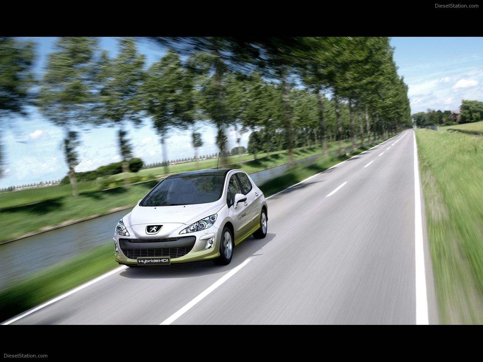 PEUGEOT 308 HDI 110 Sets a record