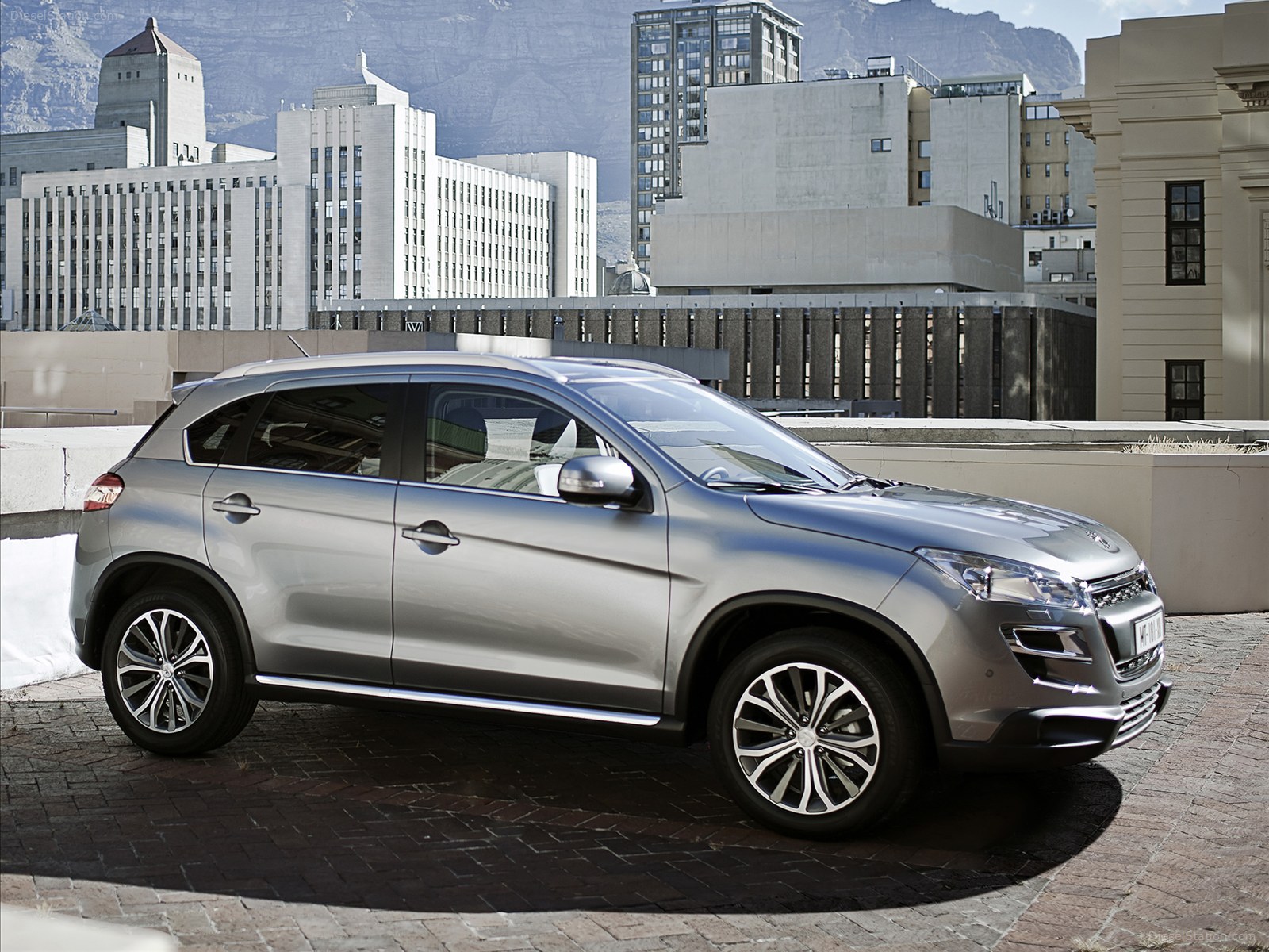 Peugeot 4008 2012
