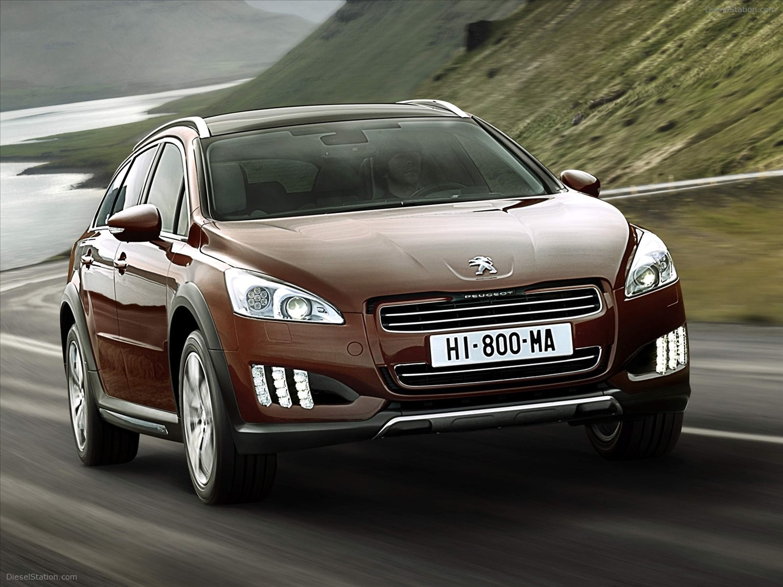 Peugeot 508 RXH 2012