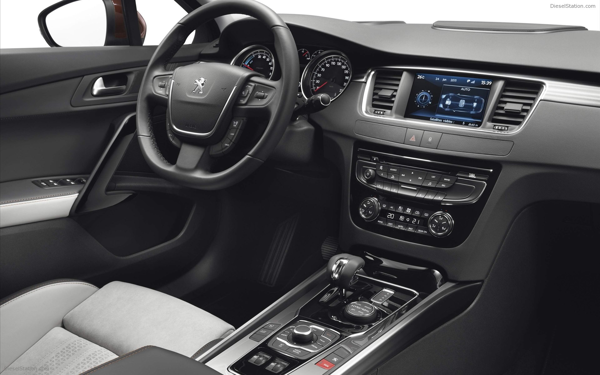 Peugeot 508 RXH 2012