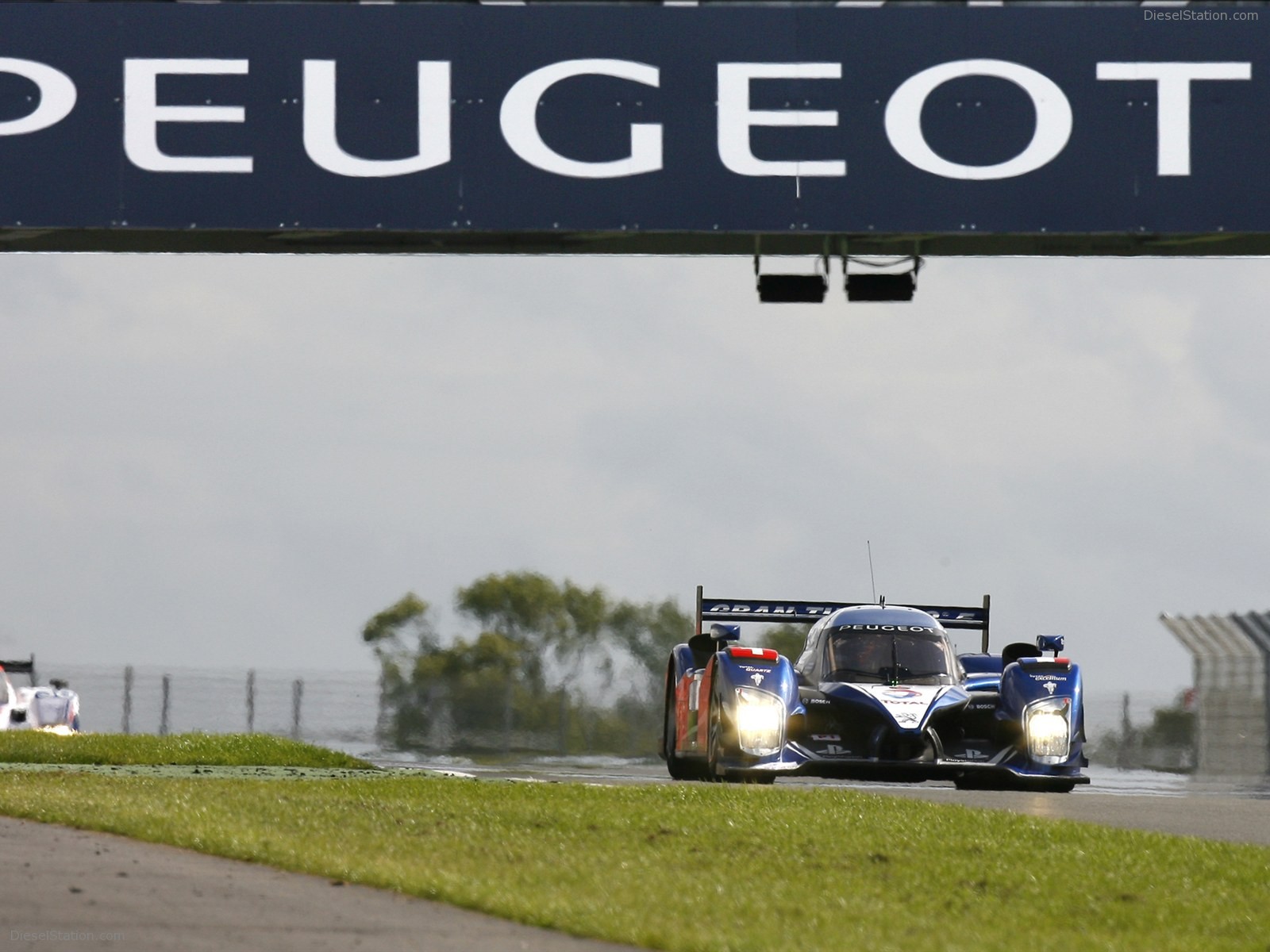 Peugeot 908 HDi FAP 2010