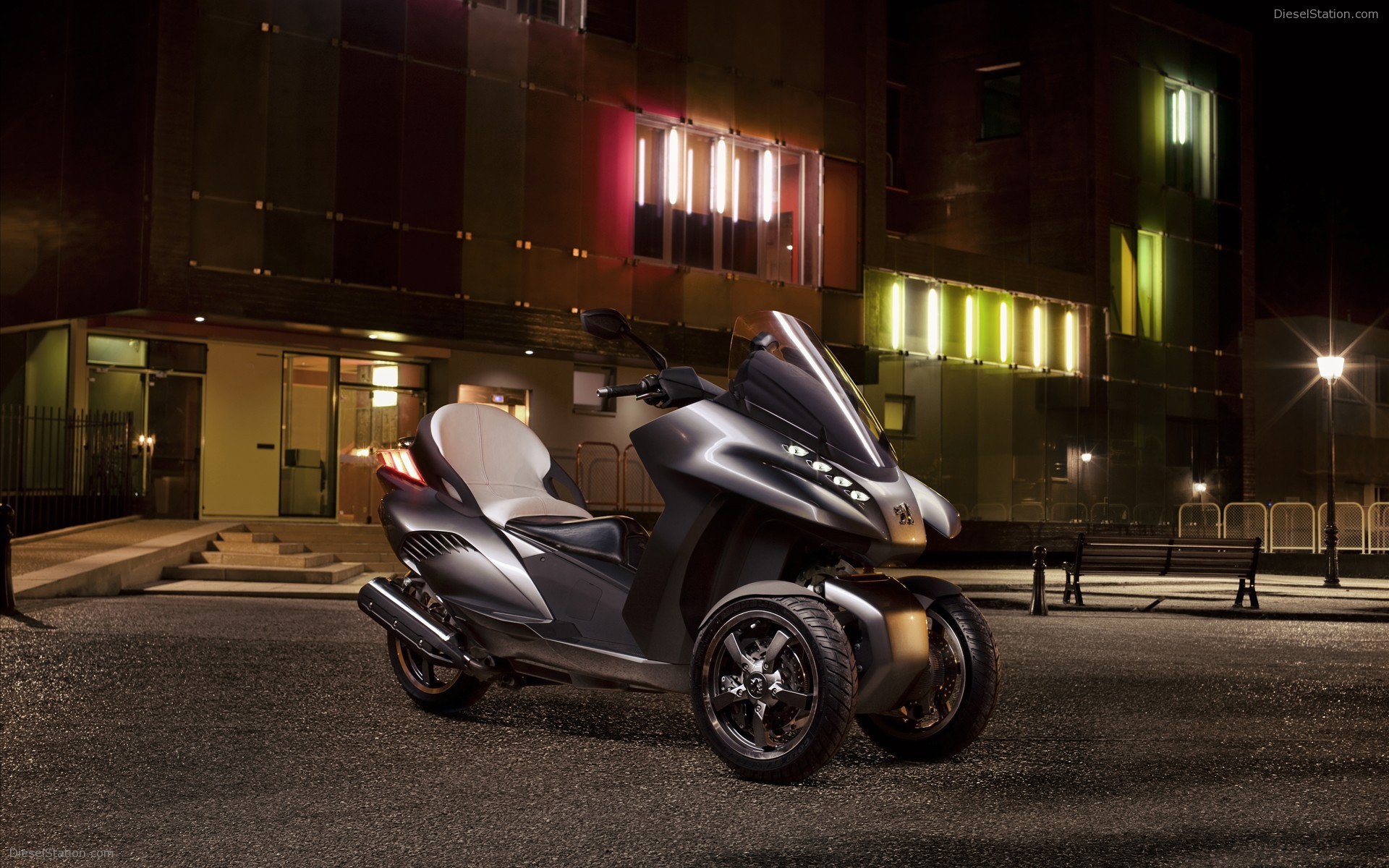 Peugeot Hybrid3 Evolution Concept