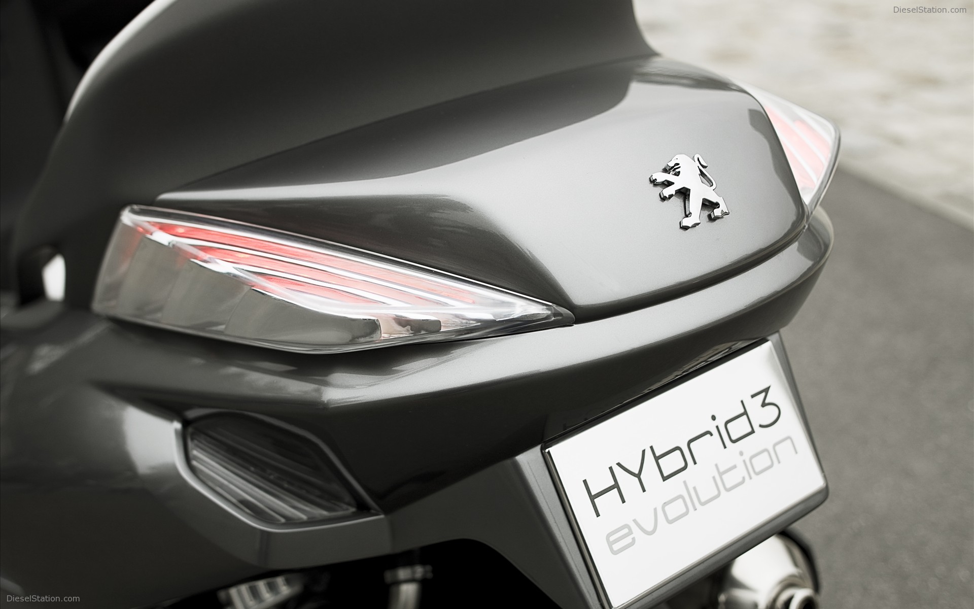 Peugeot Hybrid3 Evolution Concept