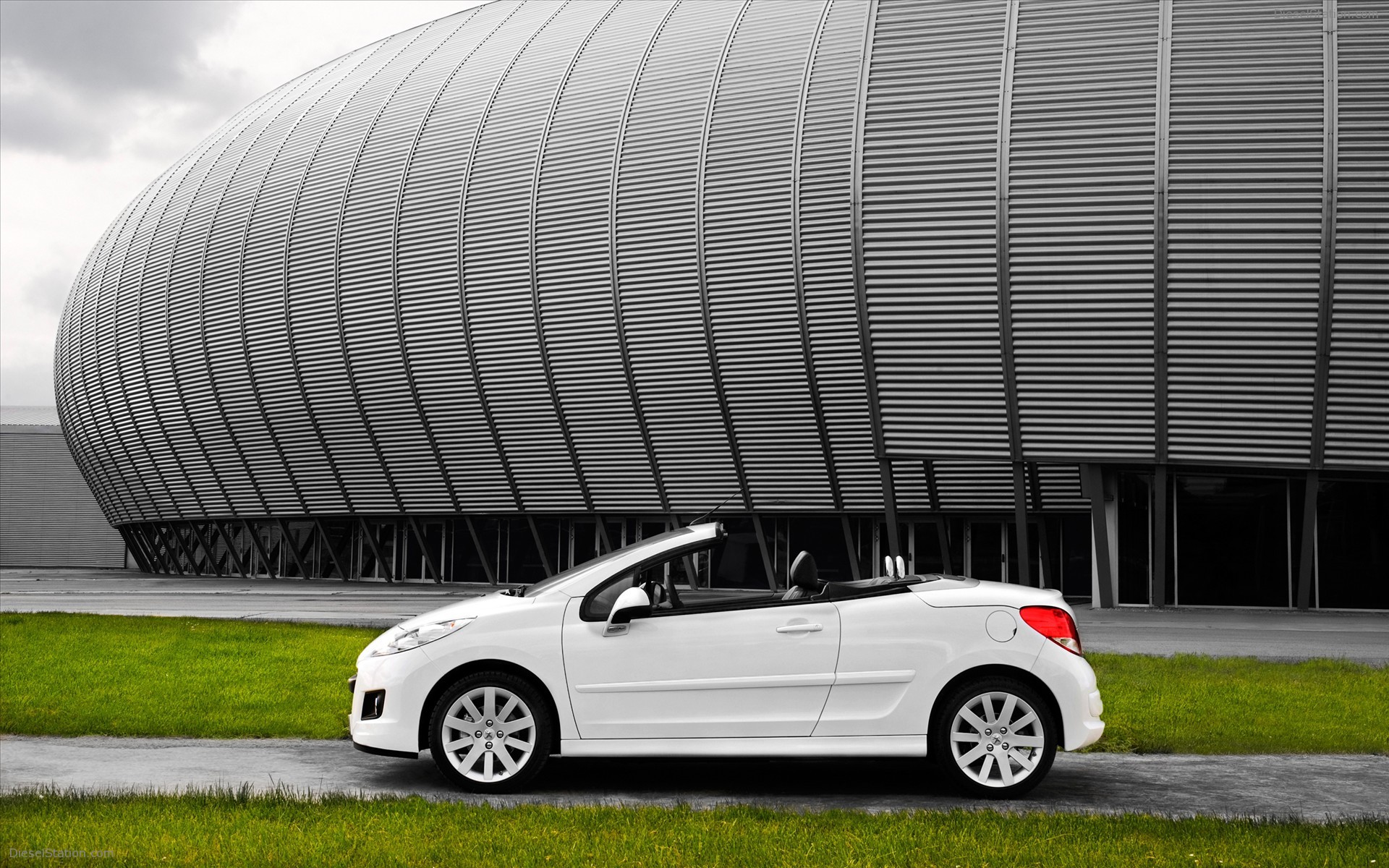 Restyled Peugeot 207CC