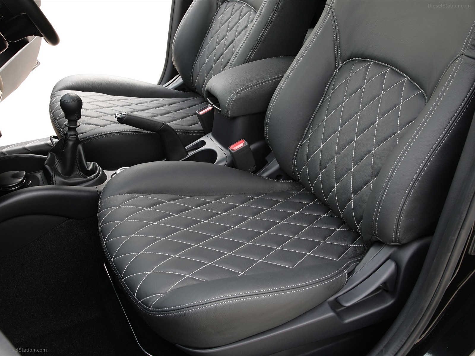 NEW PEUGEOT 4007 SPORT XS