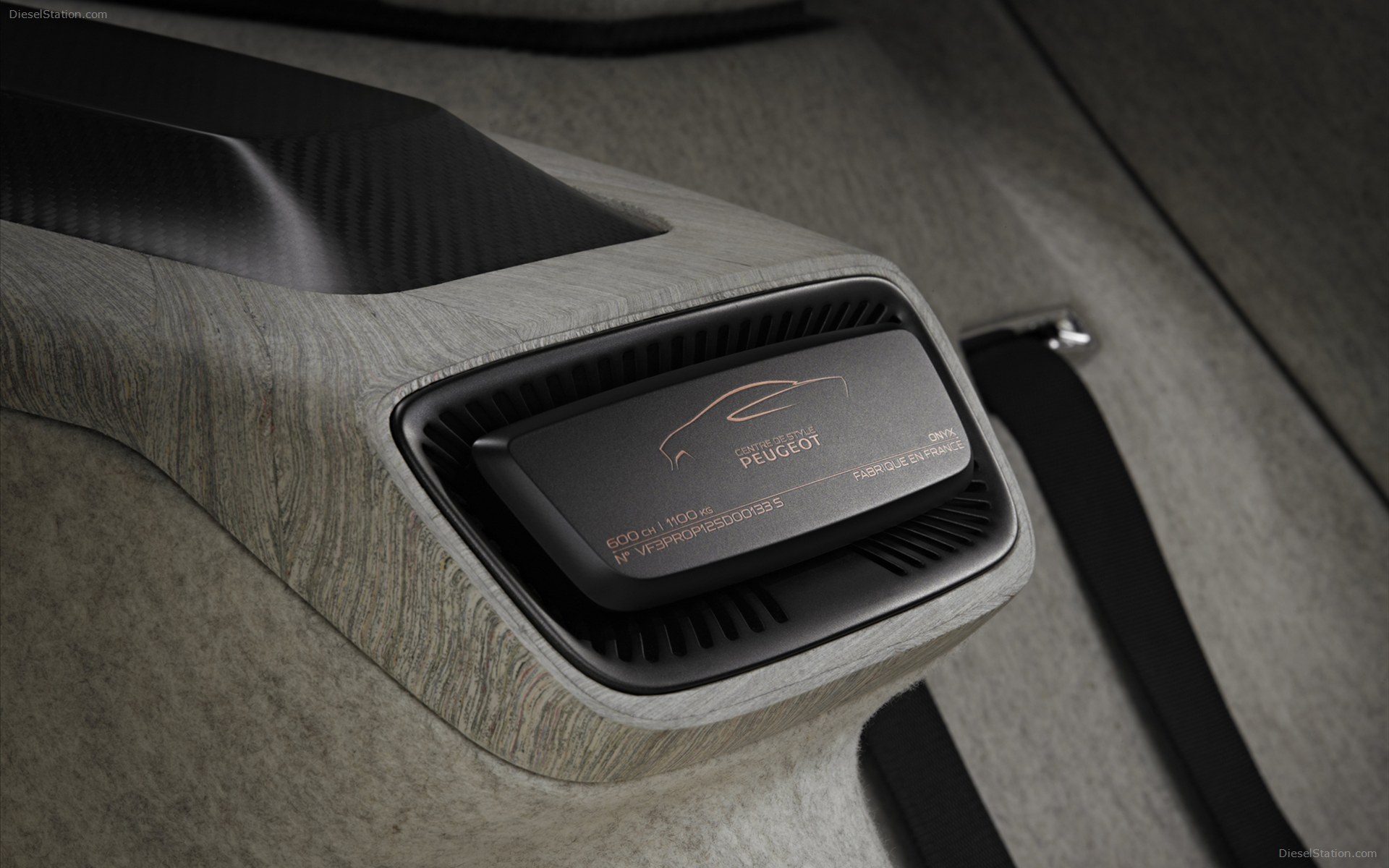 Peugeot Onyx Concept 2012