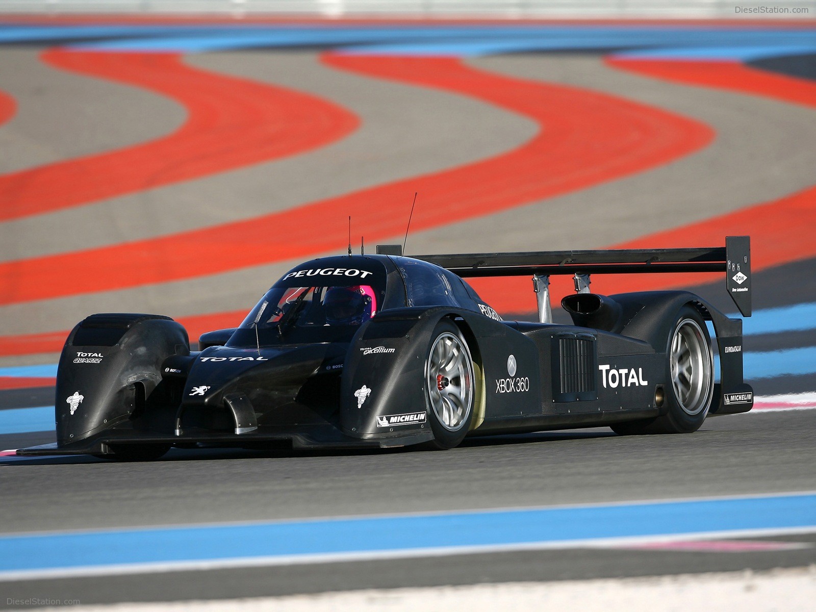 Peugeot 980 HDi FAP wins first race