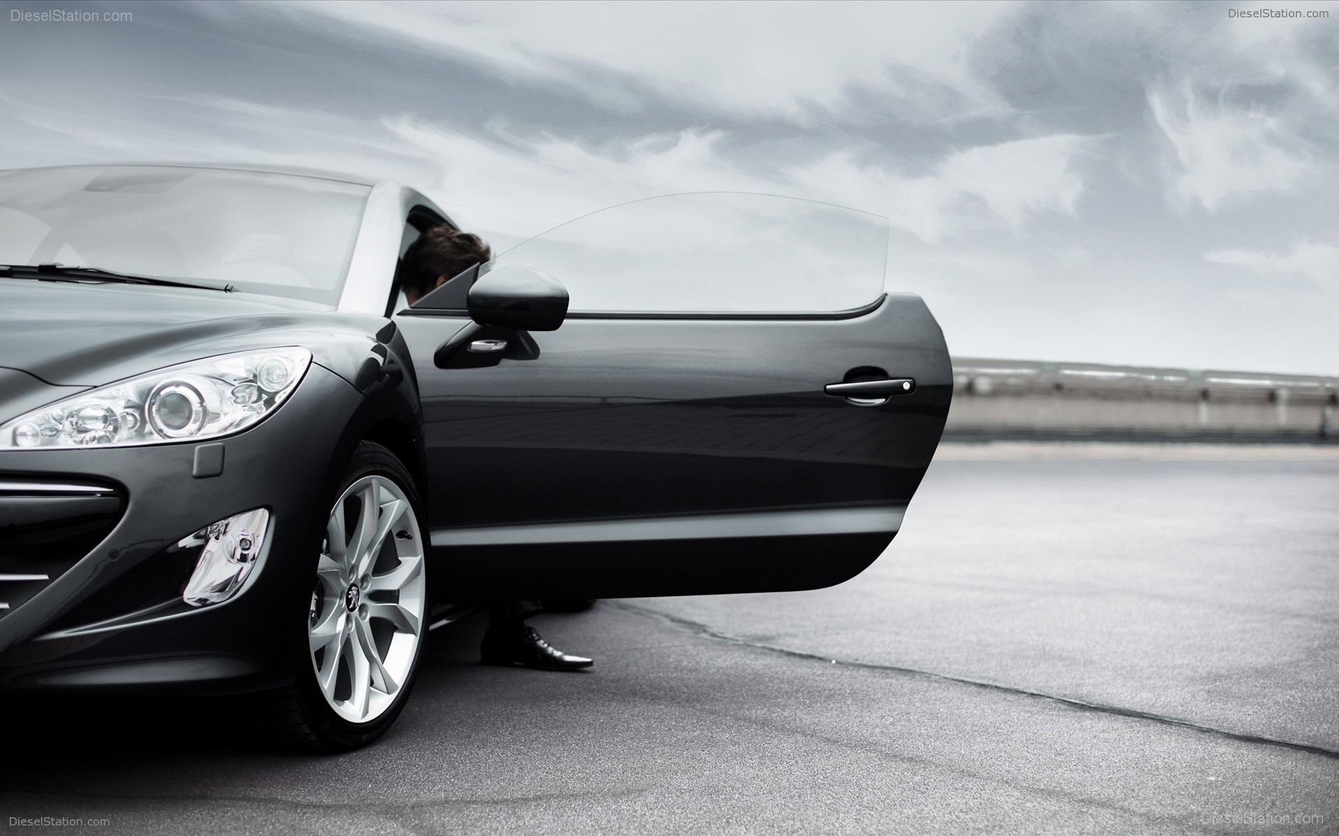 2011 - Peugeot RCZ