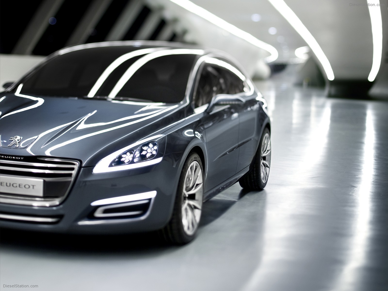 The 5 Peugeot Concept car 2010