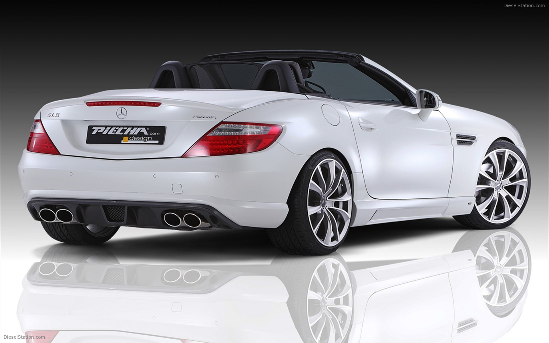 Piecha Design Mercedes-Benz SLK R172 Accurian RS 2011