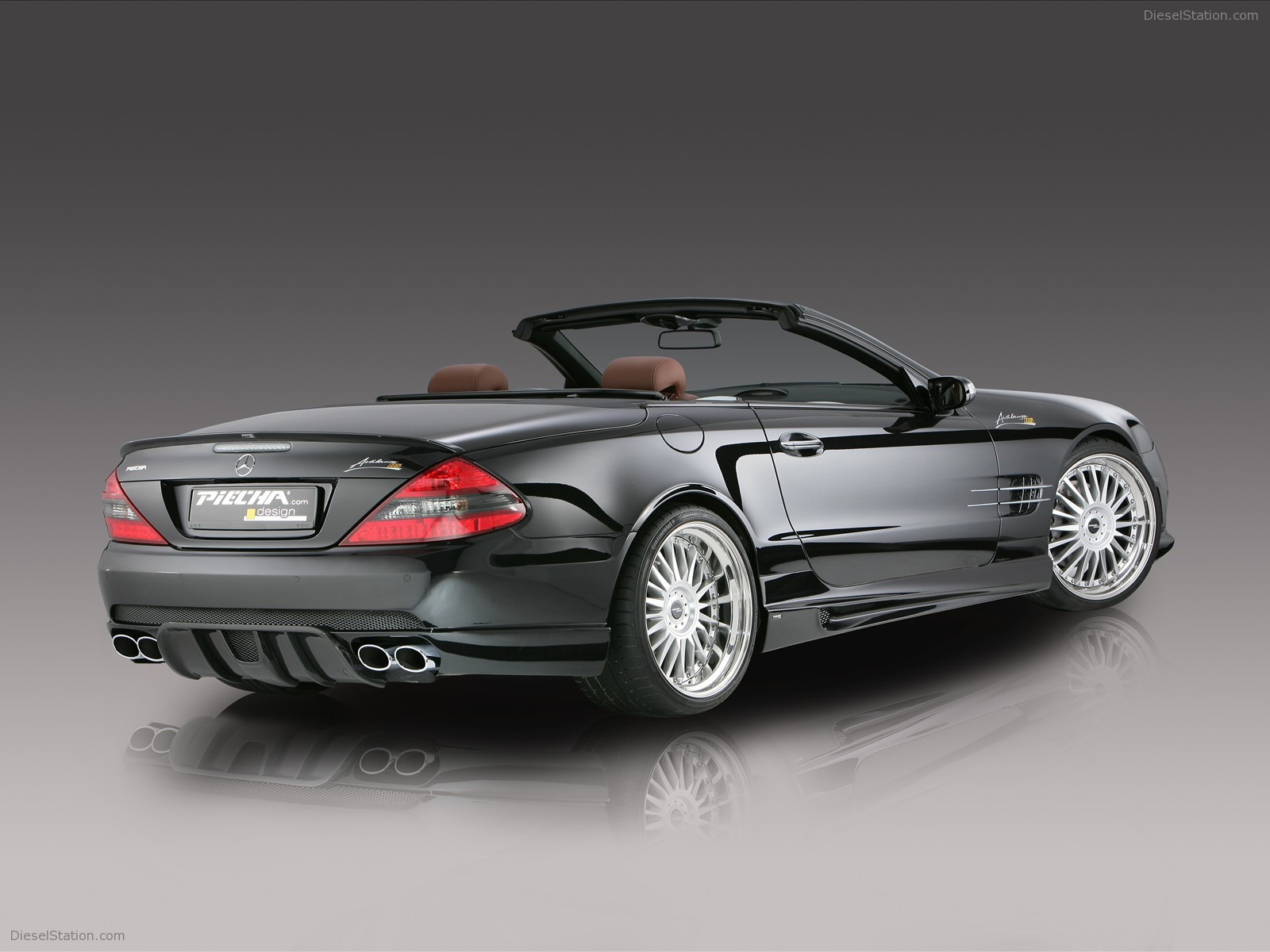 Piecha Design Modernises The SL To The Avalange RS Piecha Design Modernises The SL To The Avalange RS