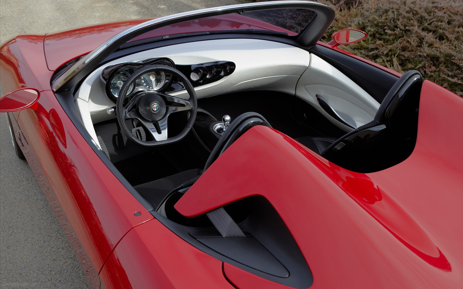 Pininfarina 2uettottanta - Alfa Romeo Spider