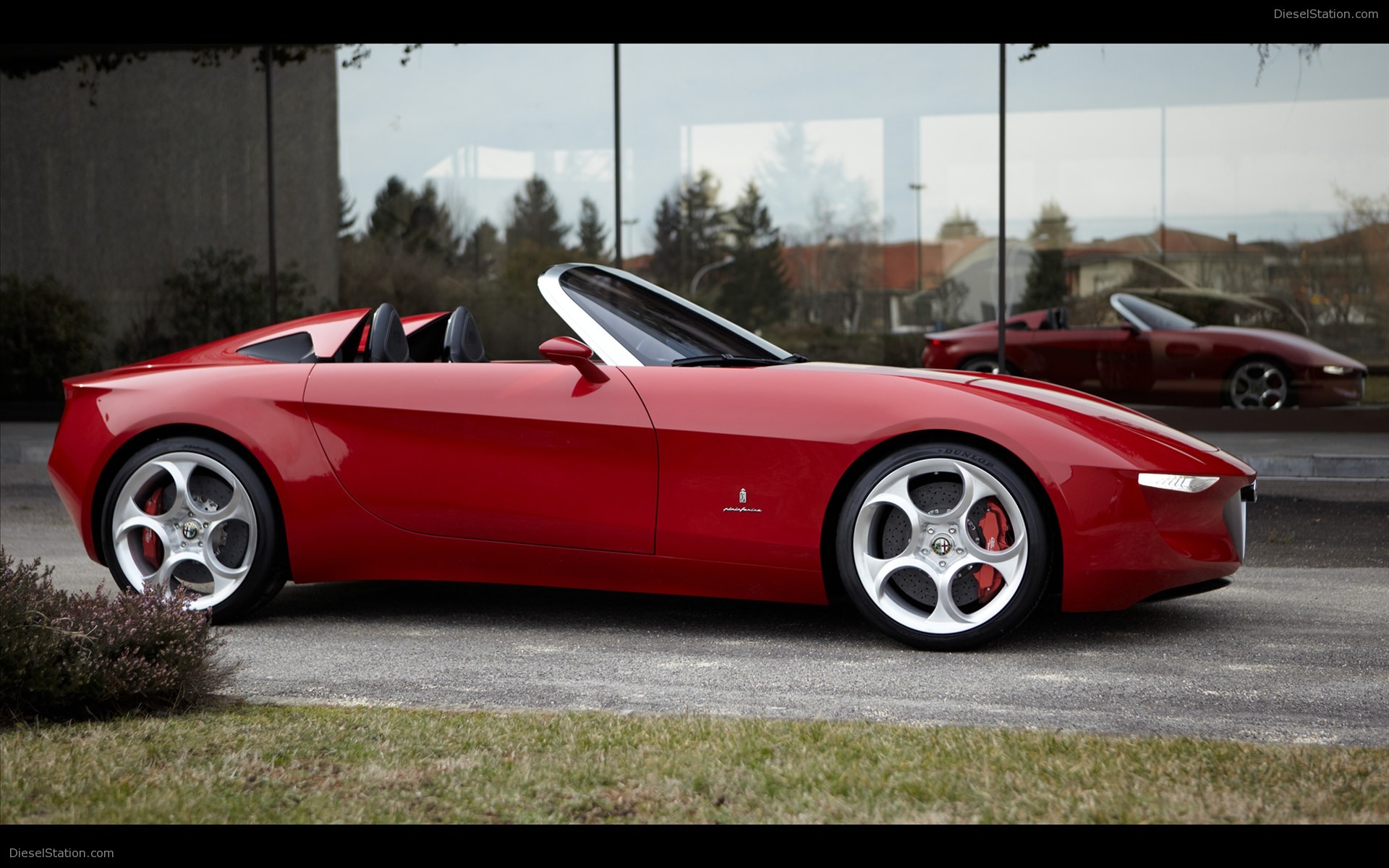 Pininfarina 2uettottanta - Alfa Romeo Spider