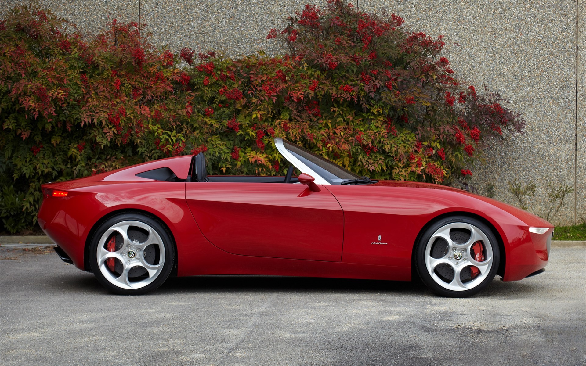 Pininfarina 2uettottanta - Alfa Romeo Spider