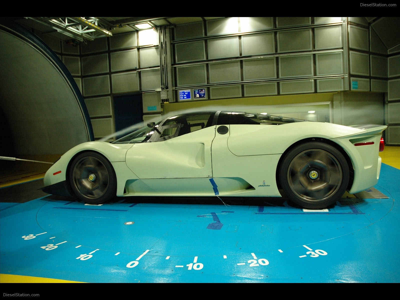 Pininfarina Ferrari P4-5
