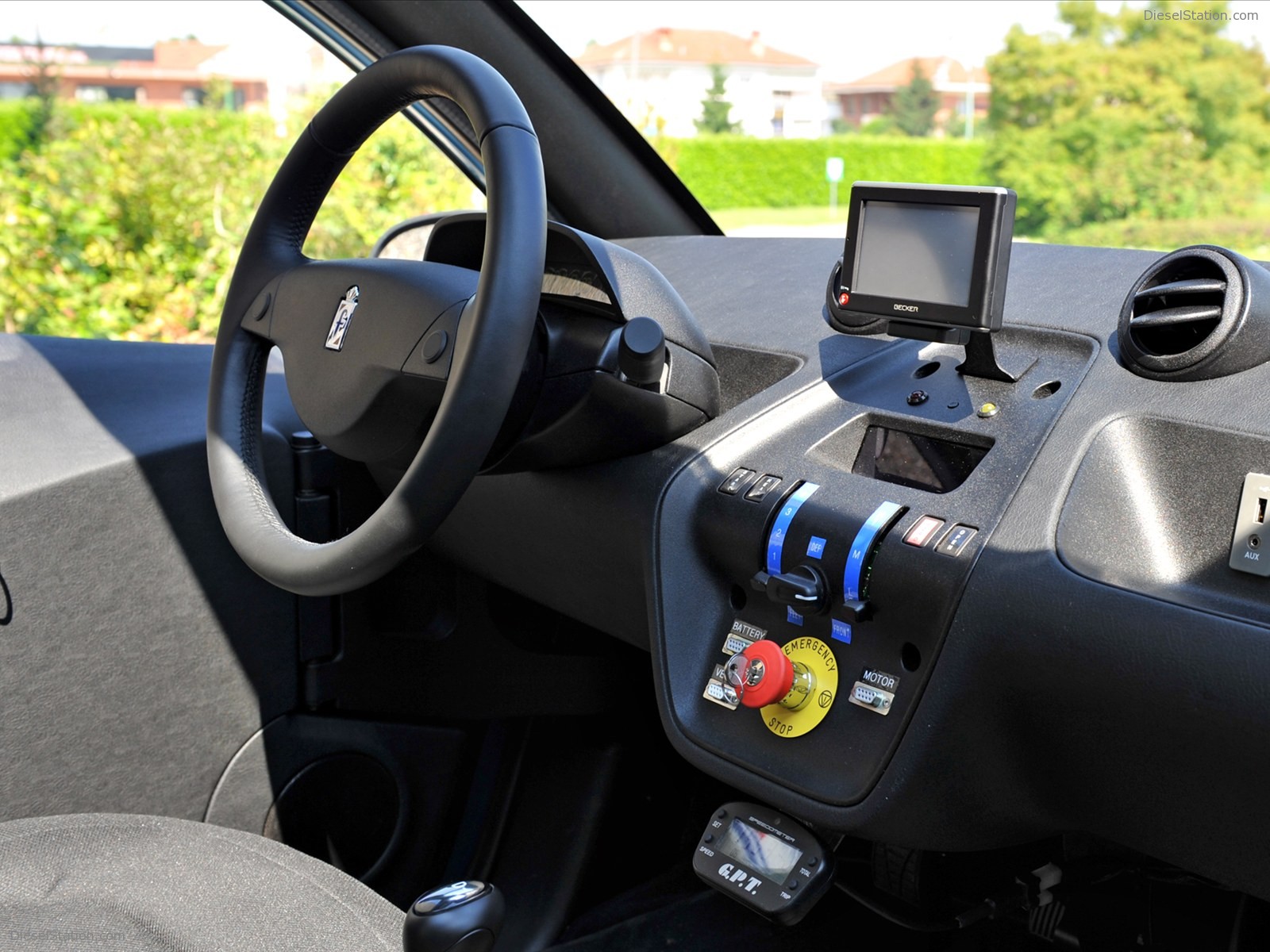 Pininfarina NIDO EV 2011