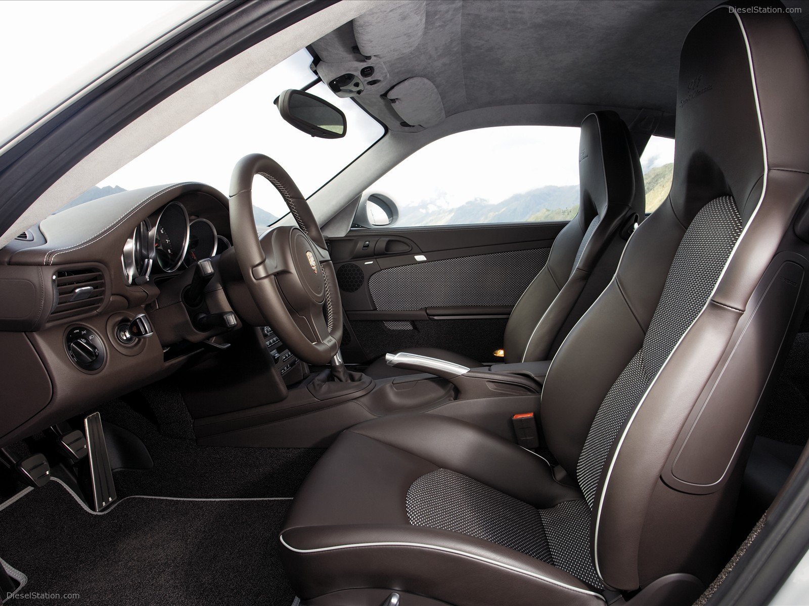 2010 Porsche 911 Sport Classic