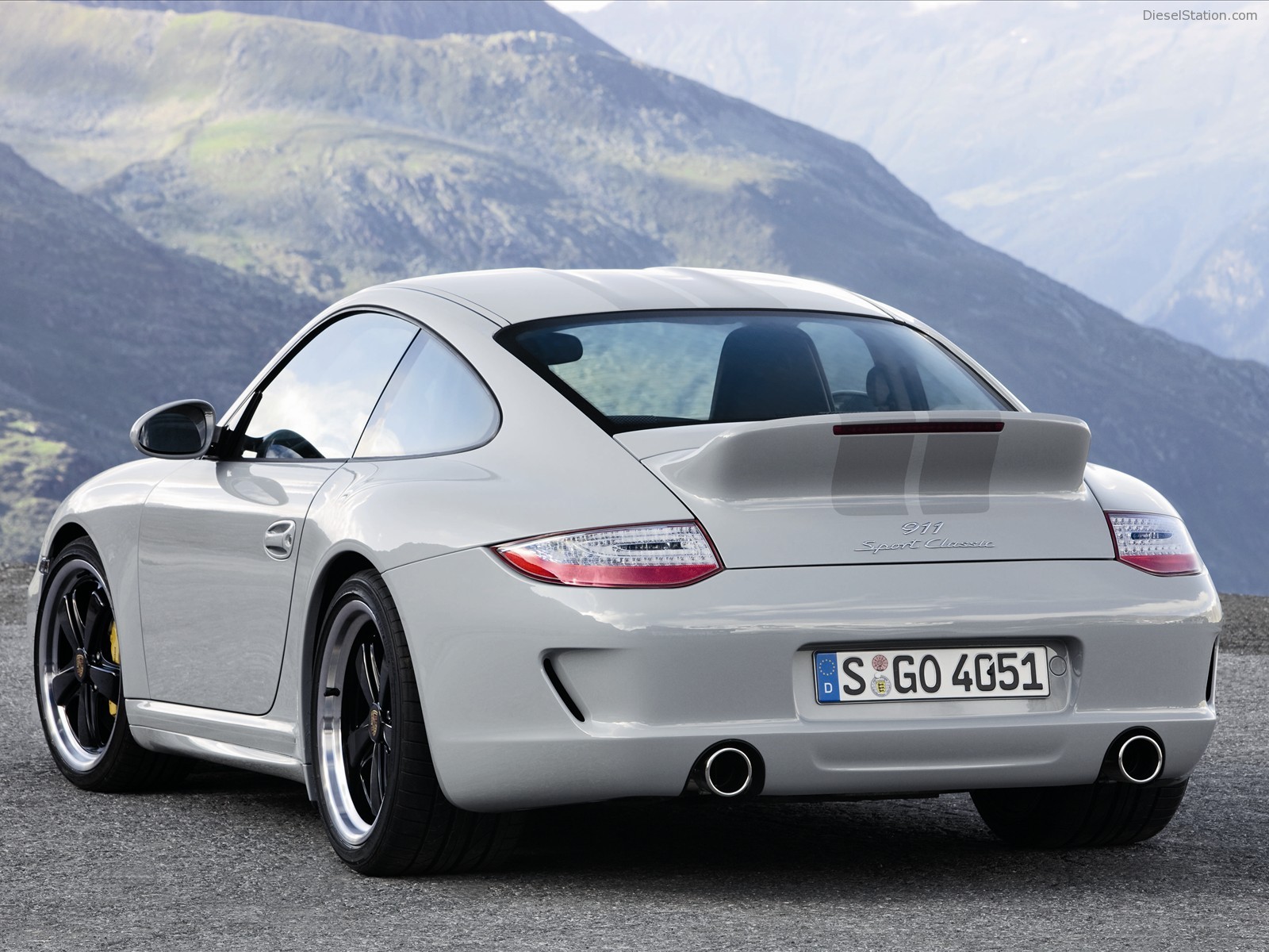 2010 Porsche 911 Sport Classic