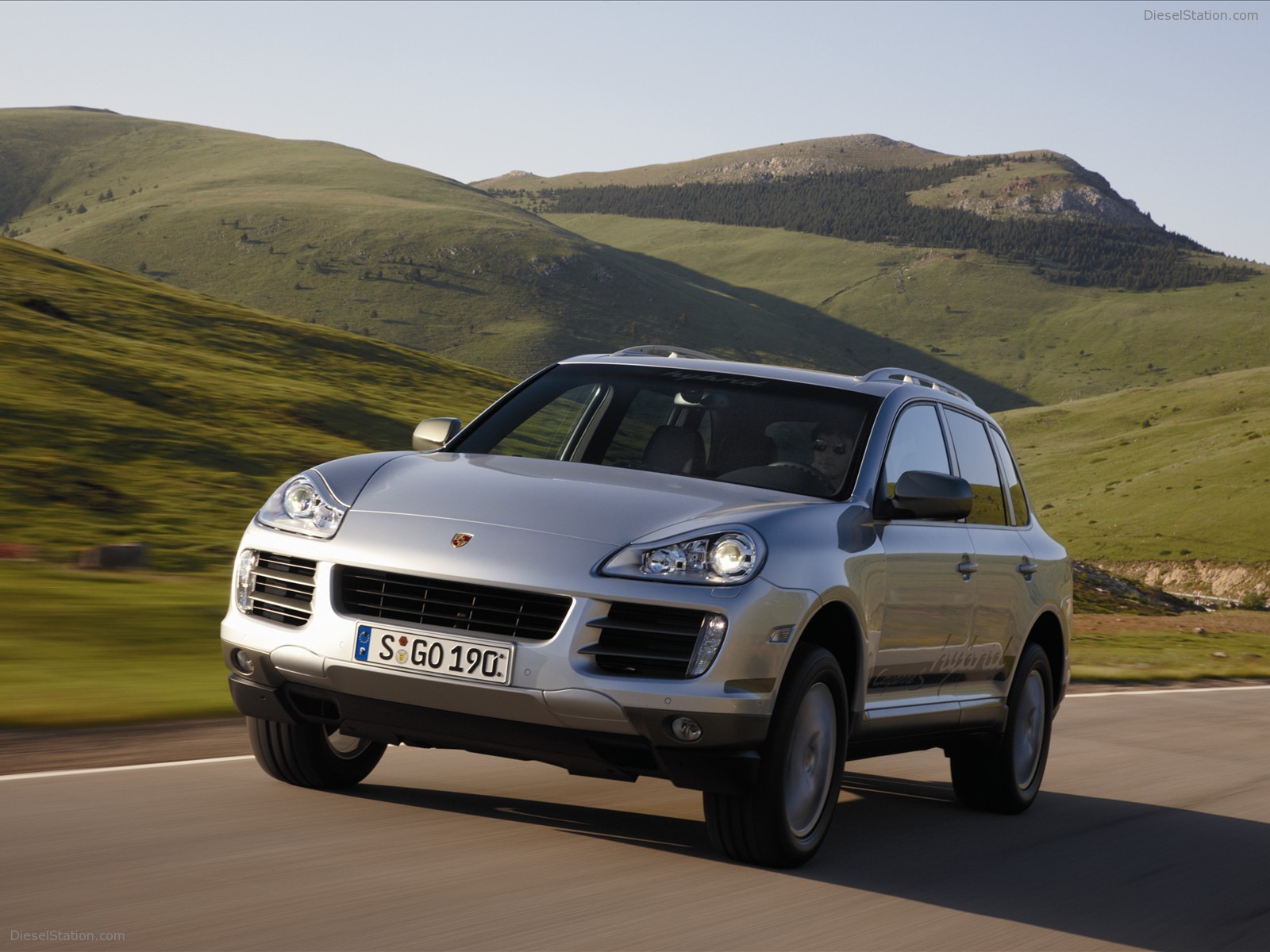 2010 Porsche Cayenne S Hybrid