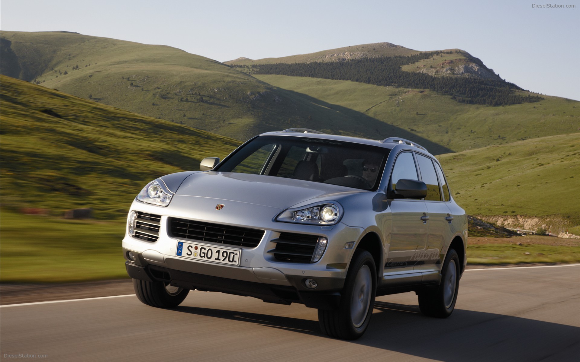 2010 Porsche Cayenne S Hybrid