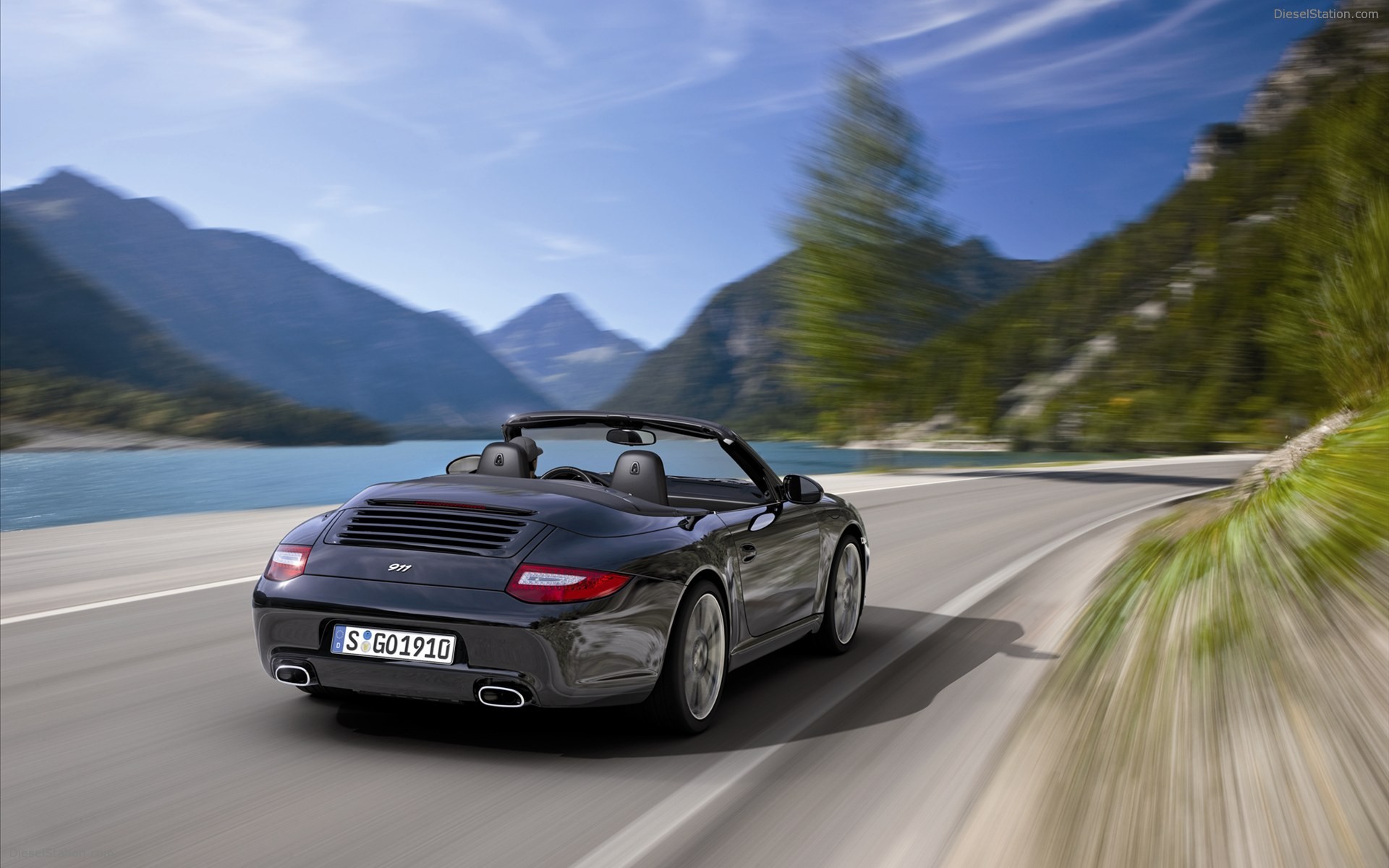 Porsche 911 Black Edition Cabriolet 2012