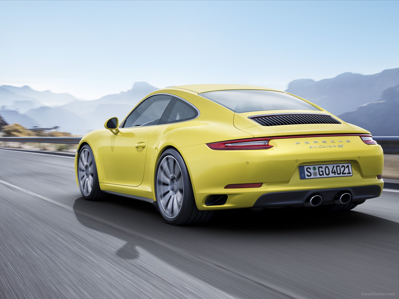 Porsche 911 Carrera 4 2016