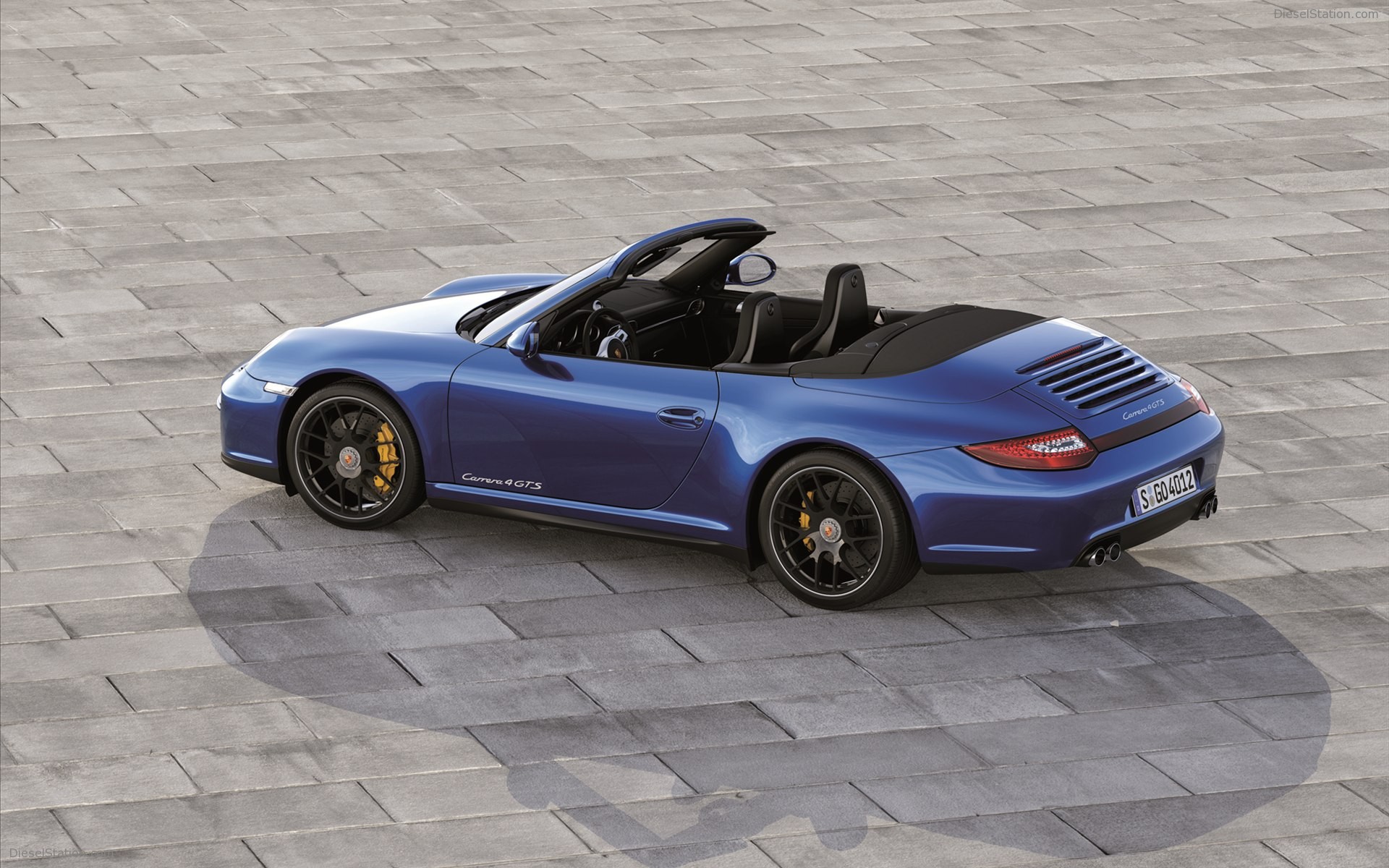 Porsche 911 Carrera 4 GTS Cabriolet 2012