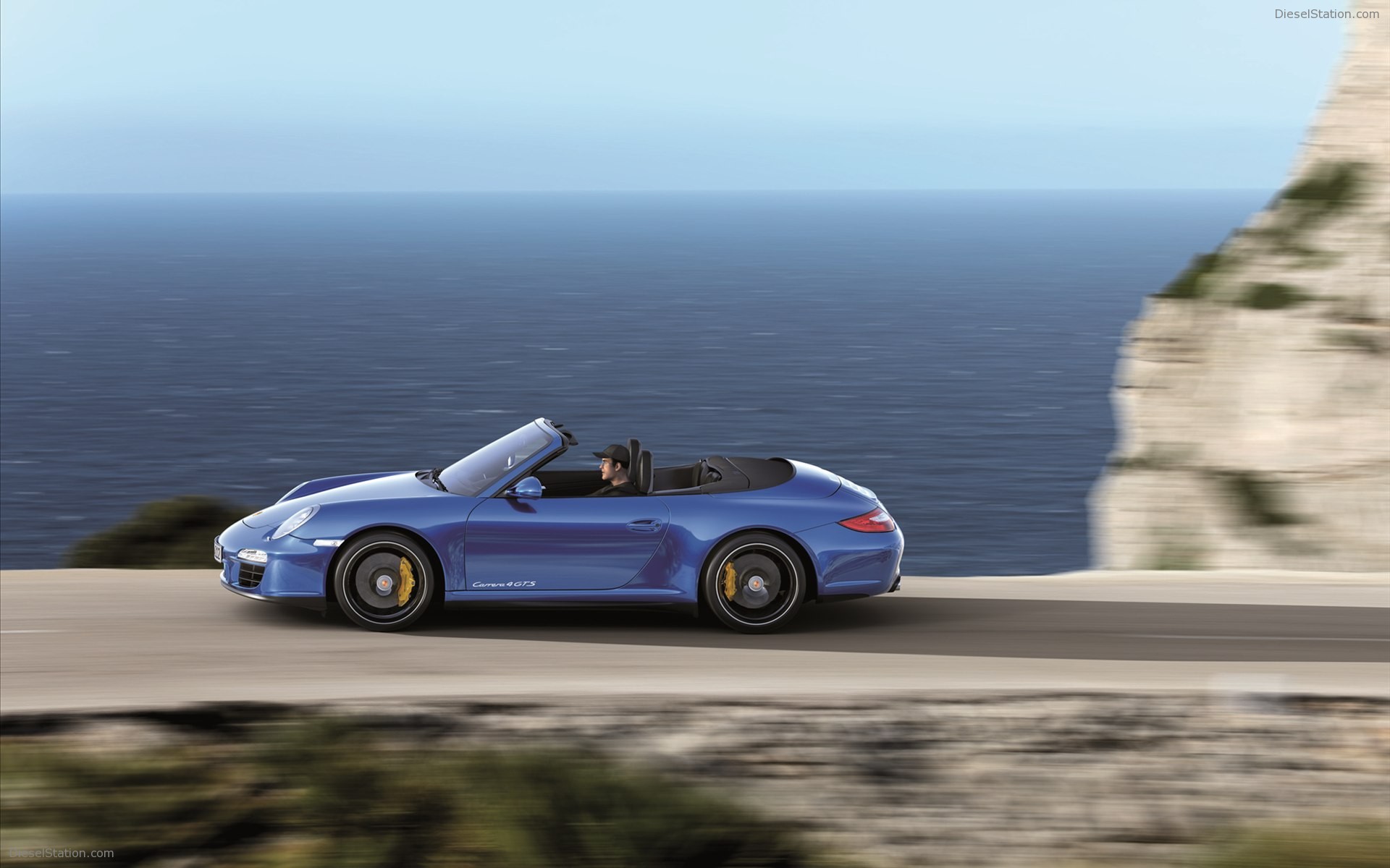 Porsche 911 Carrera 4 GTS Cabriolet 2012 Porsche 911 Carrera 4 GTS Cabriolet 2012