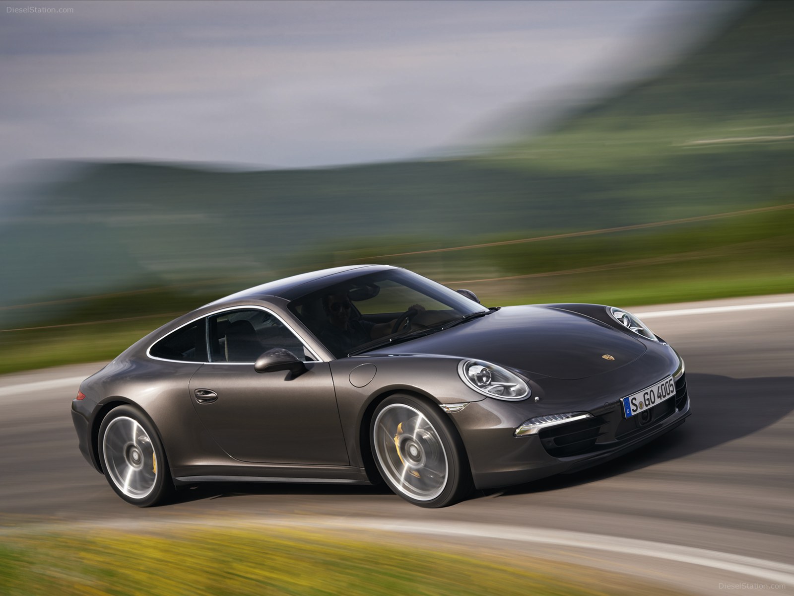 Porsche 911 Carrera 4S Coupe 2013